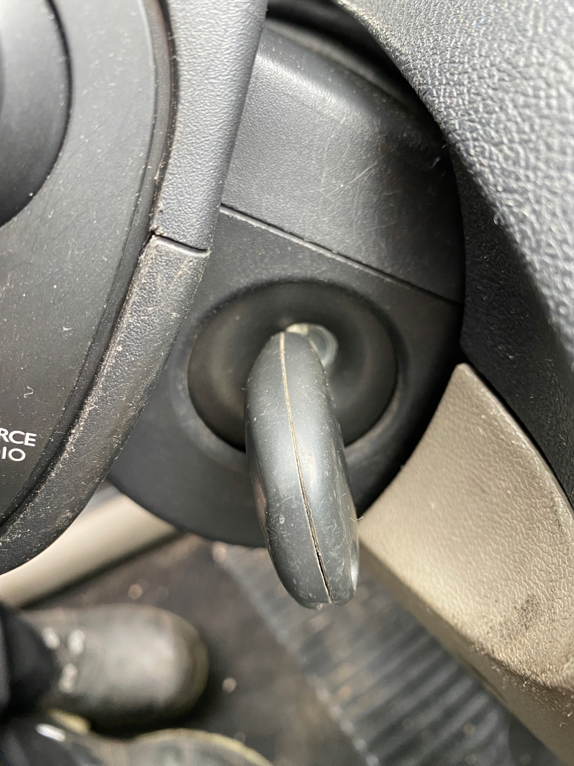 Renault Clio 3 III 05-14 ignition Z KLUCZYKIEM 1.2 TCE