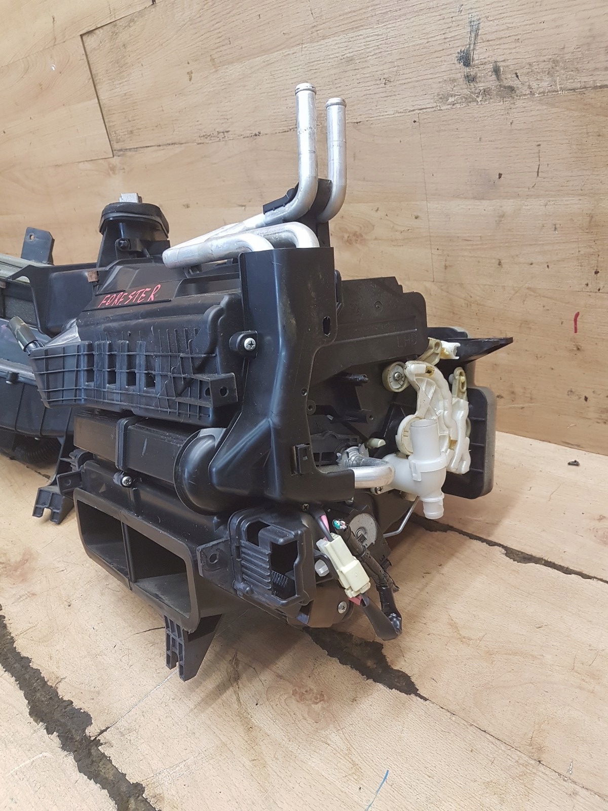 радиатор отопителя subaru Forester III