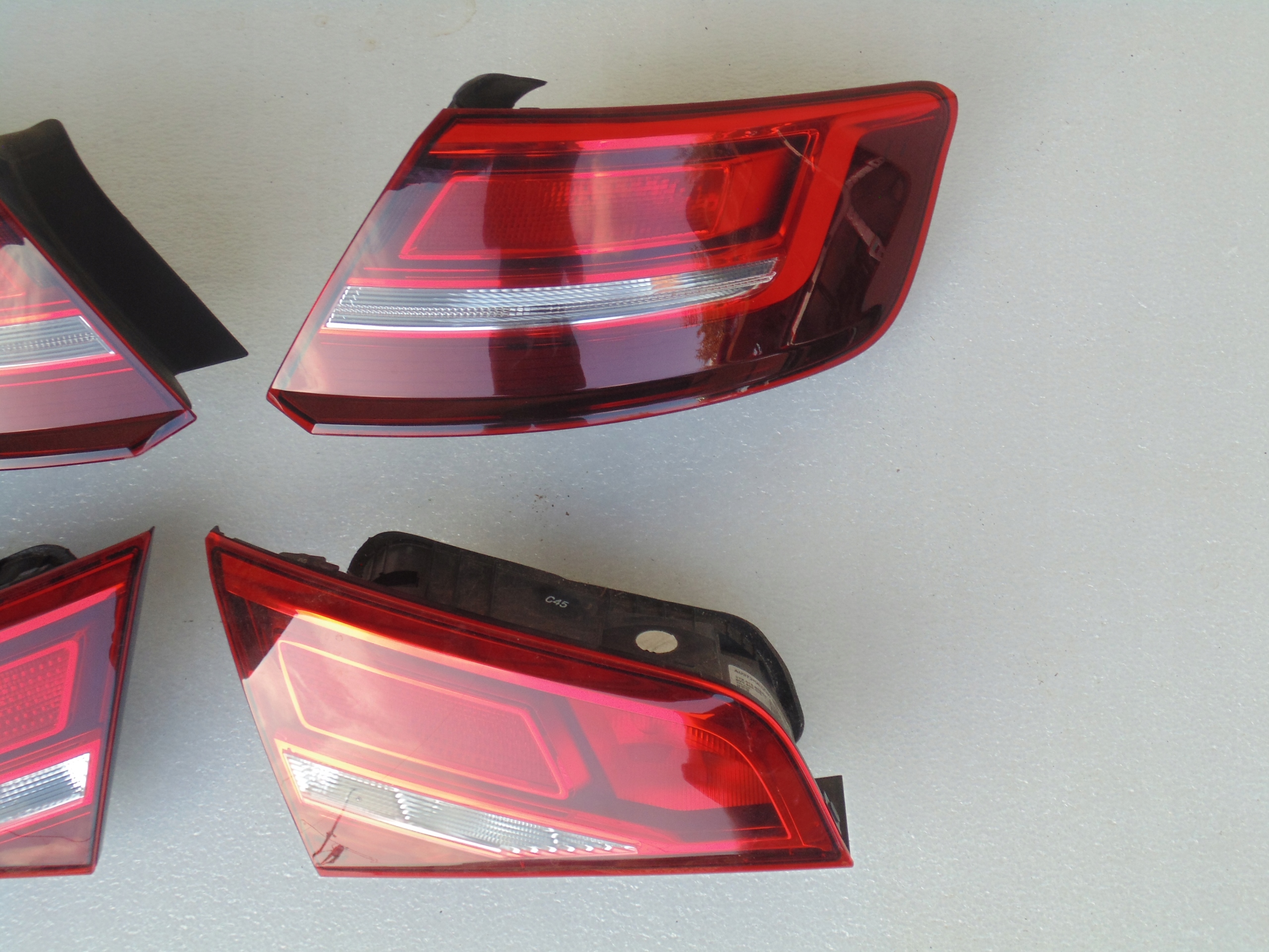 LIGHT REAR LED AUDI A3 8V 8V4945075 8V4945076 19R