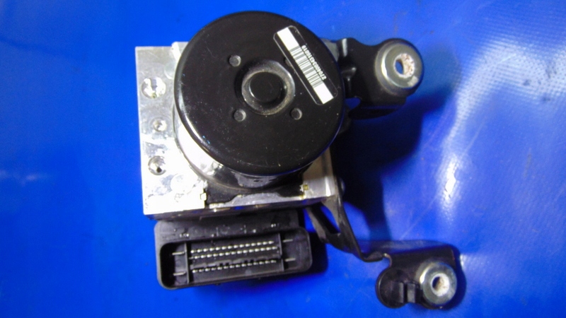 Pompa ABS freno 31329139 VOLVO XC60 e 08-17R