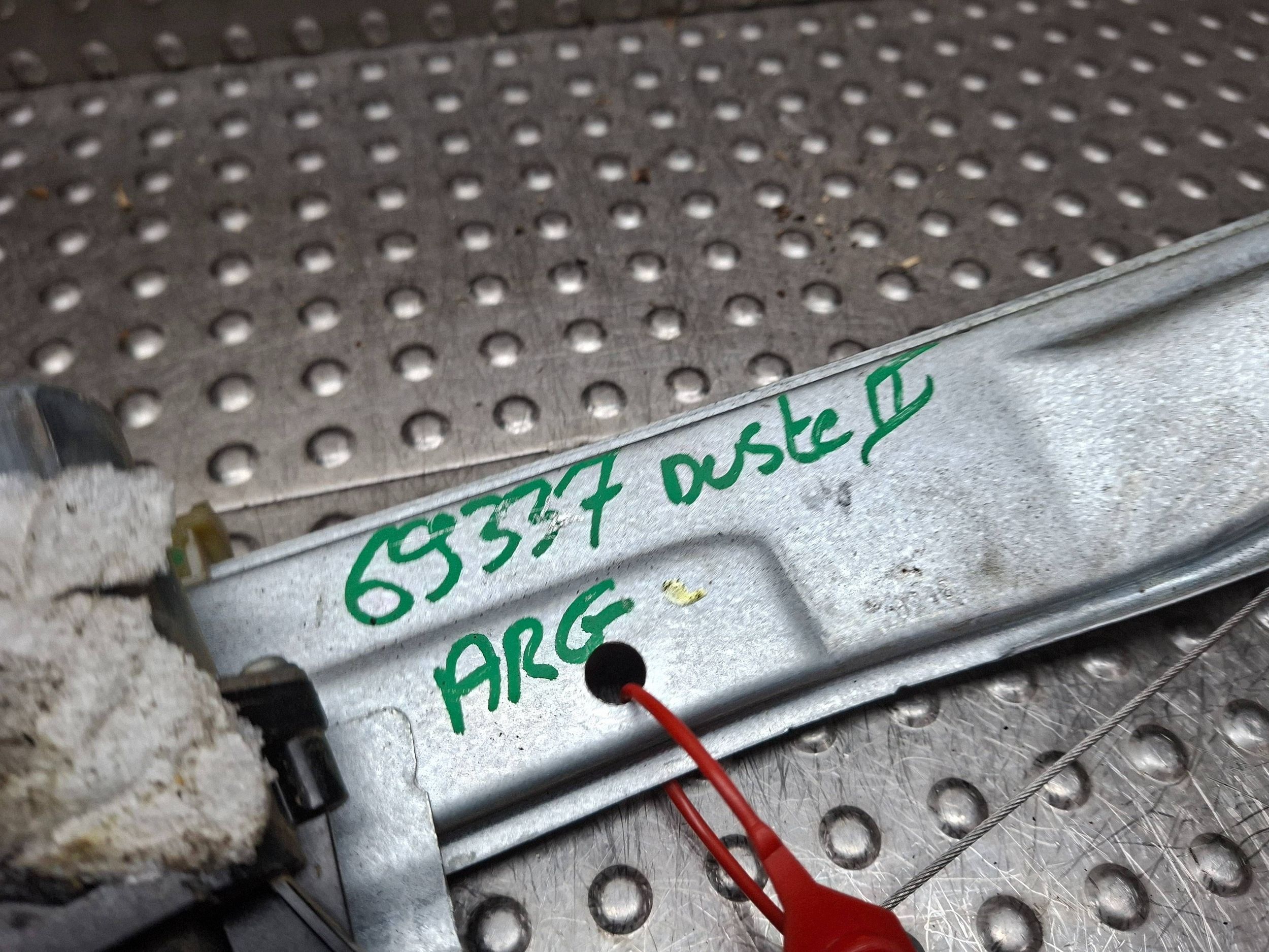 window regulator rear left 827210622R DACIA DUSTER II 2017