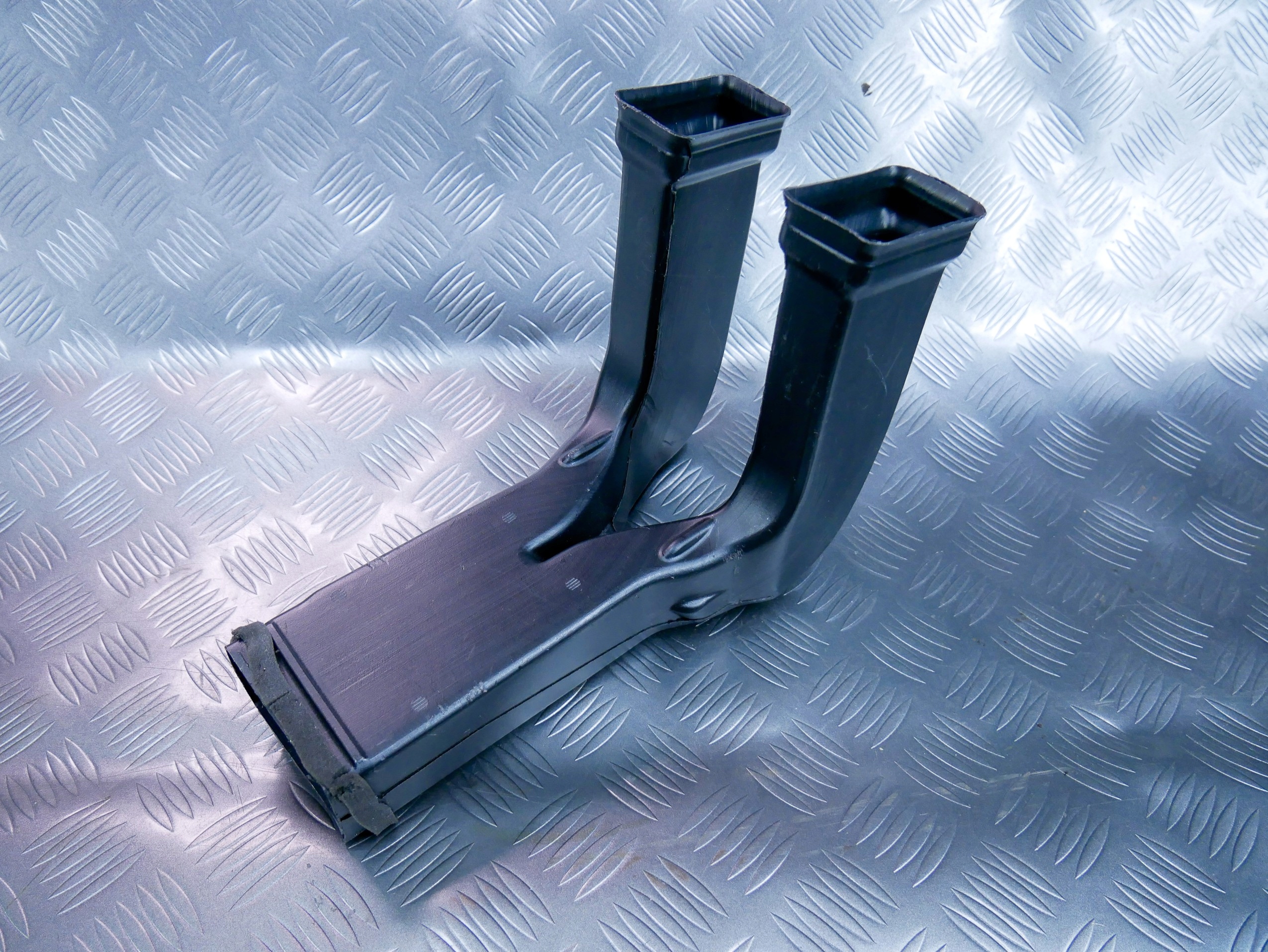 Kanał powietrza nagrzewnicy 1T0864254C VW CADDY III IV