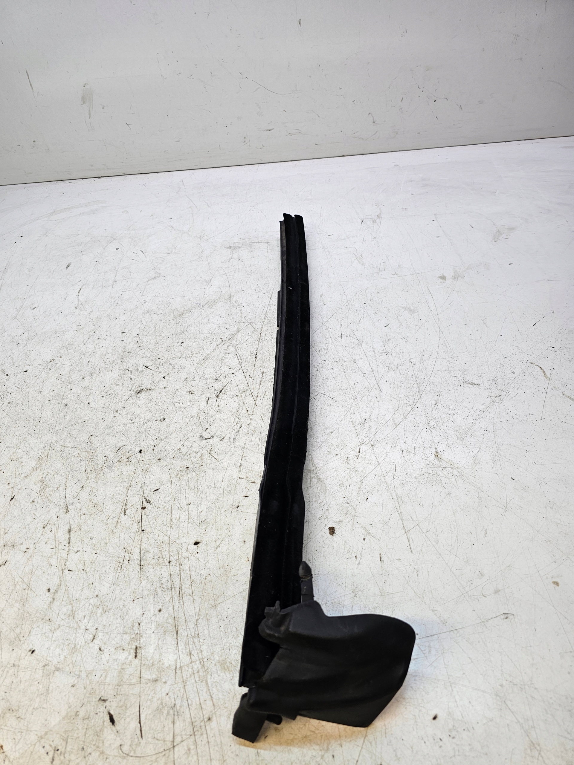 Joint Vitres Arrière L AUDI A4 B6 CABRIO 8H0839479C