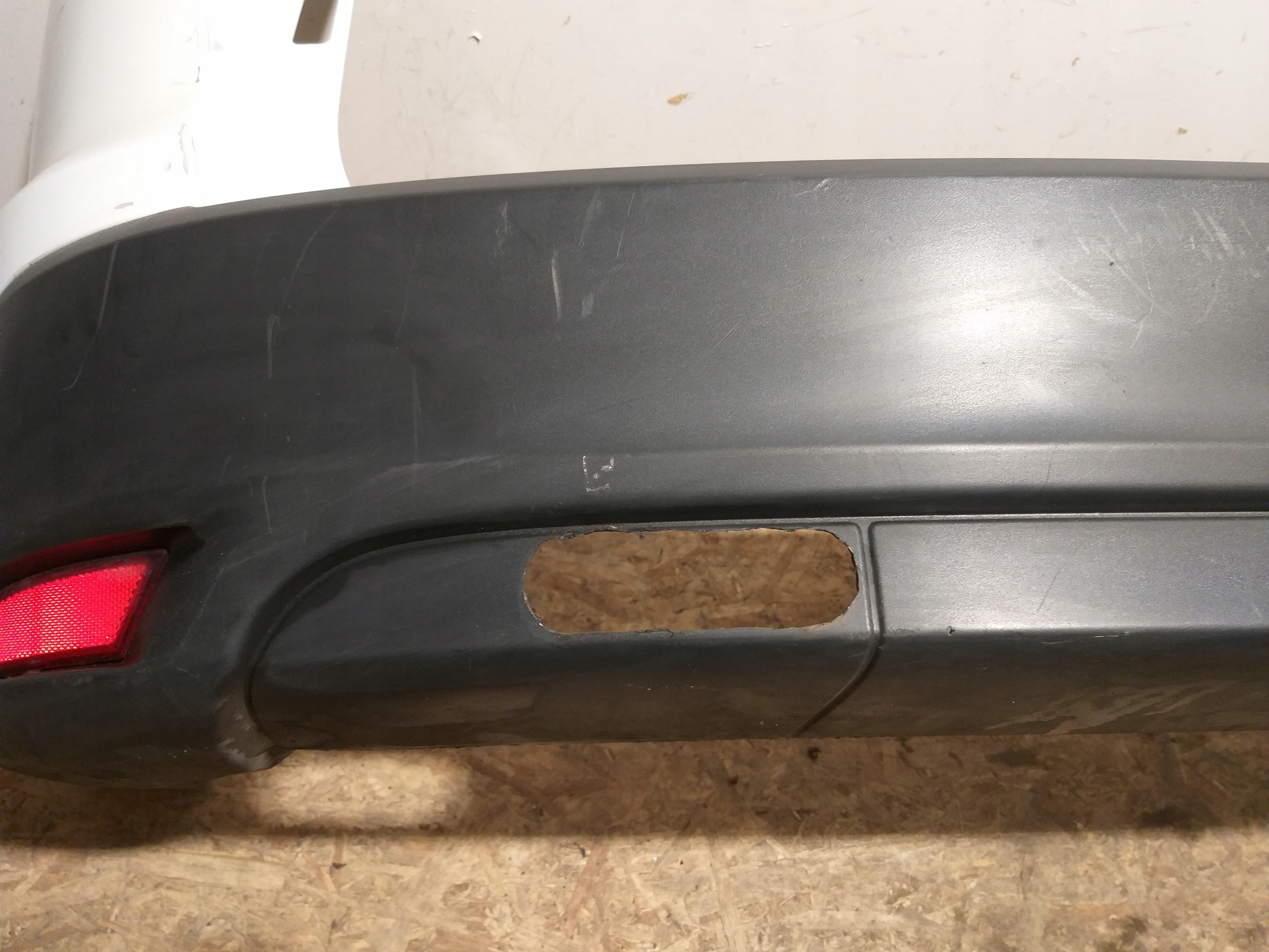 Stoßstange heck Ford Focus MK3 Kombi