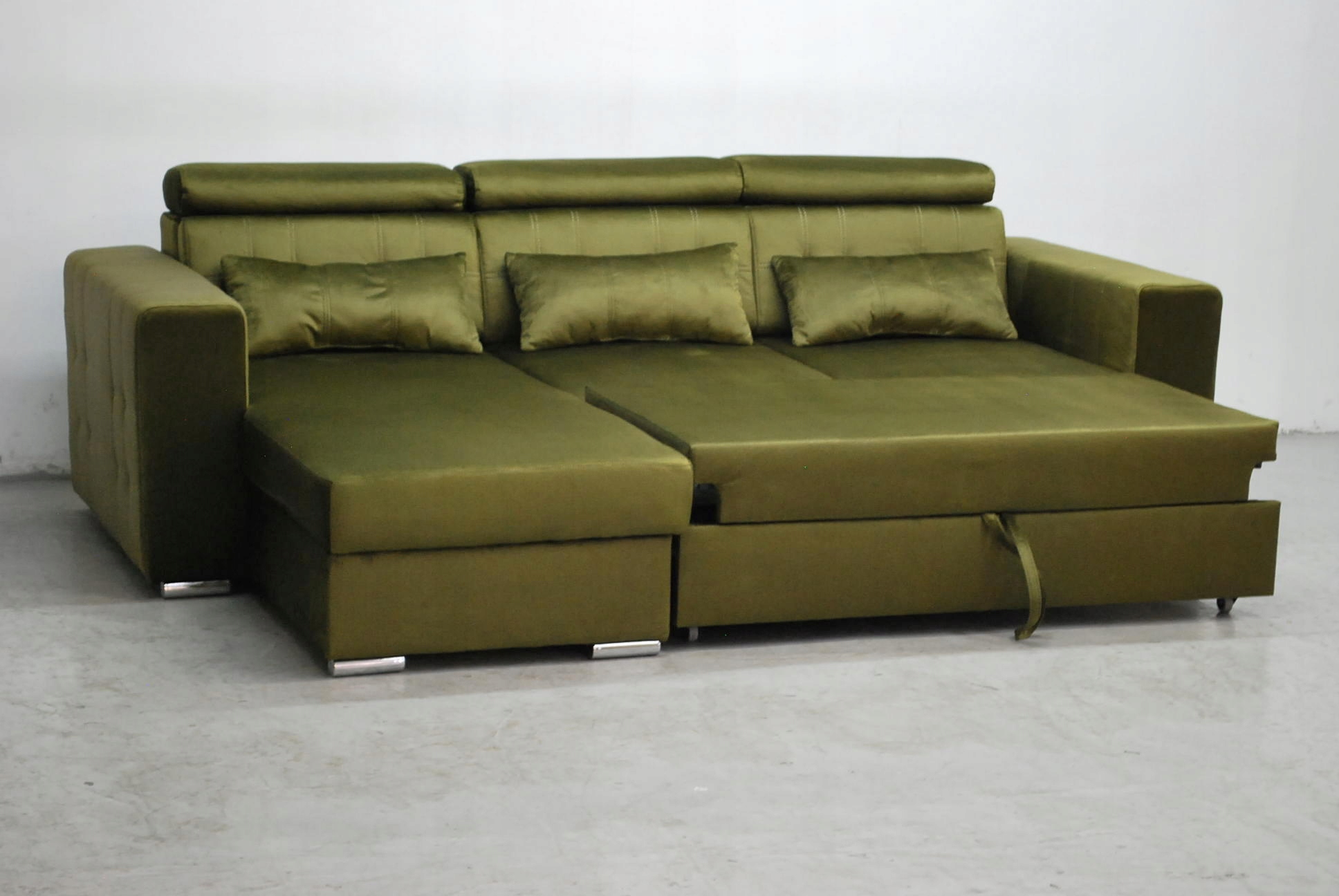 RLC NOWOCZESNY NAROŻNIK z funkcja spania + pojemnik rogówka Monolith welur Kod producenta RLC