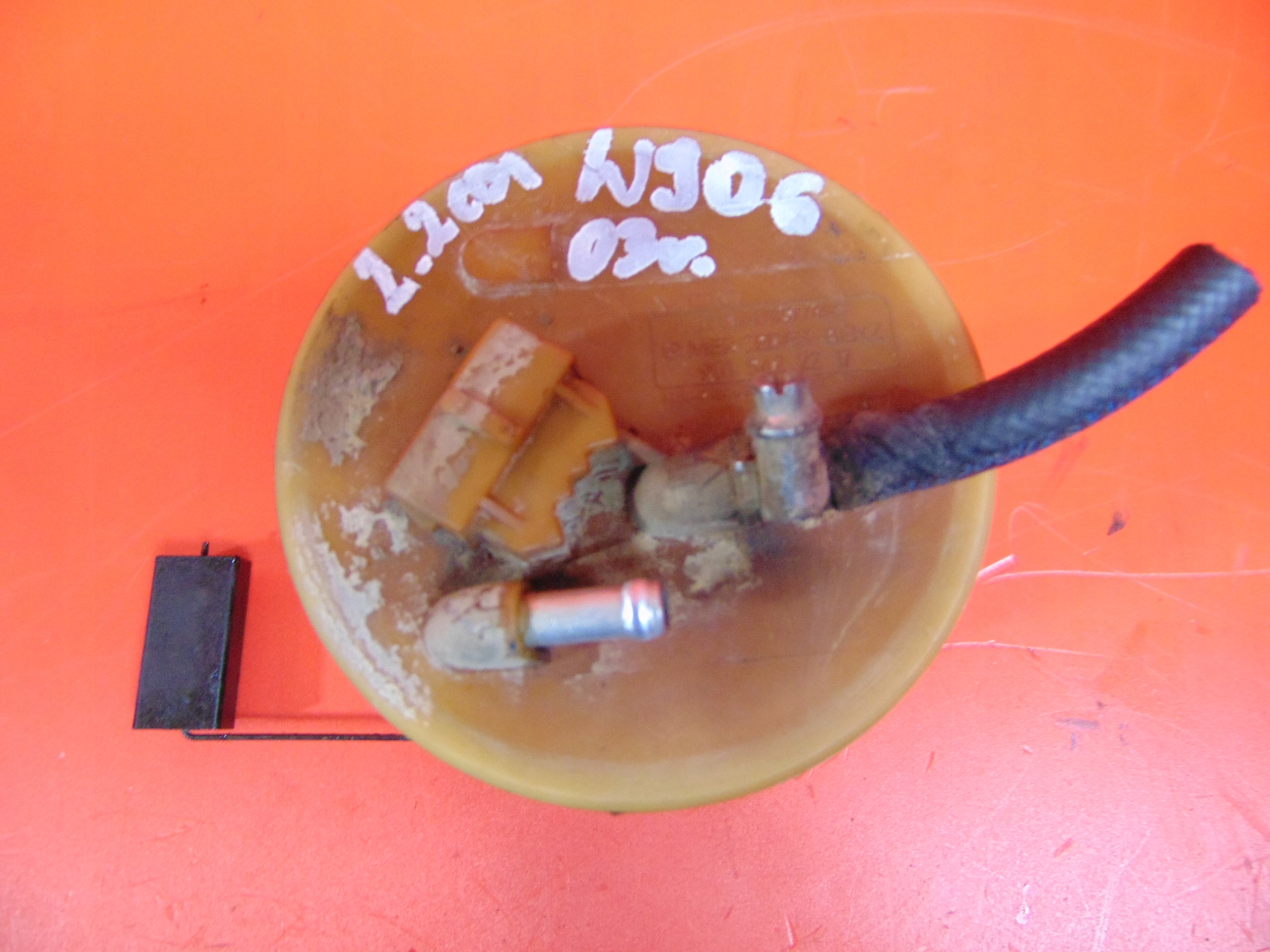 MERCEDES SPRINTER I W901 W902 W903 2.2 CDI CZUJNIK PŁYWAK PALIWA 9015422217 Numer katalogowy części 9015422217     W903