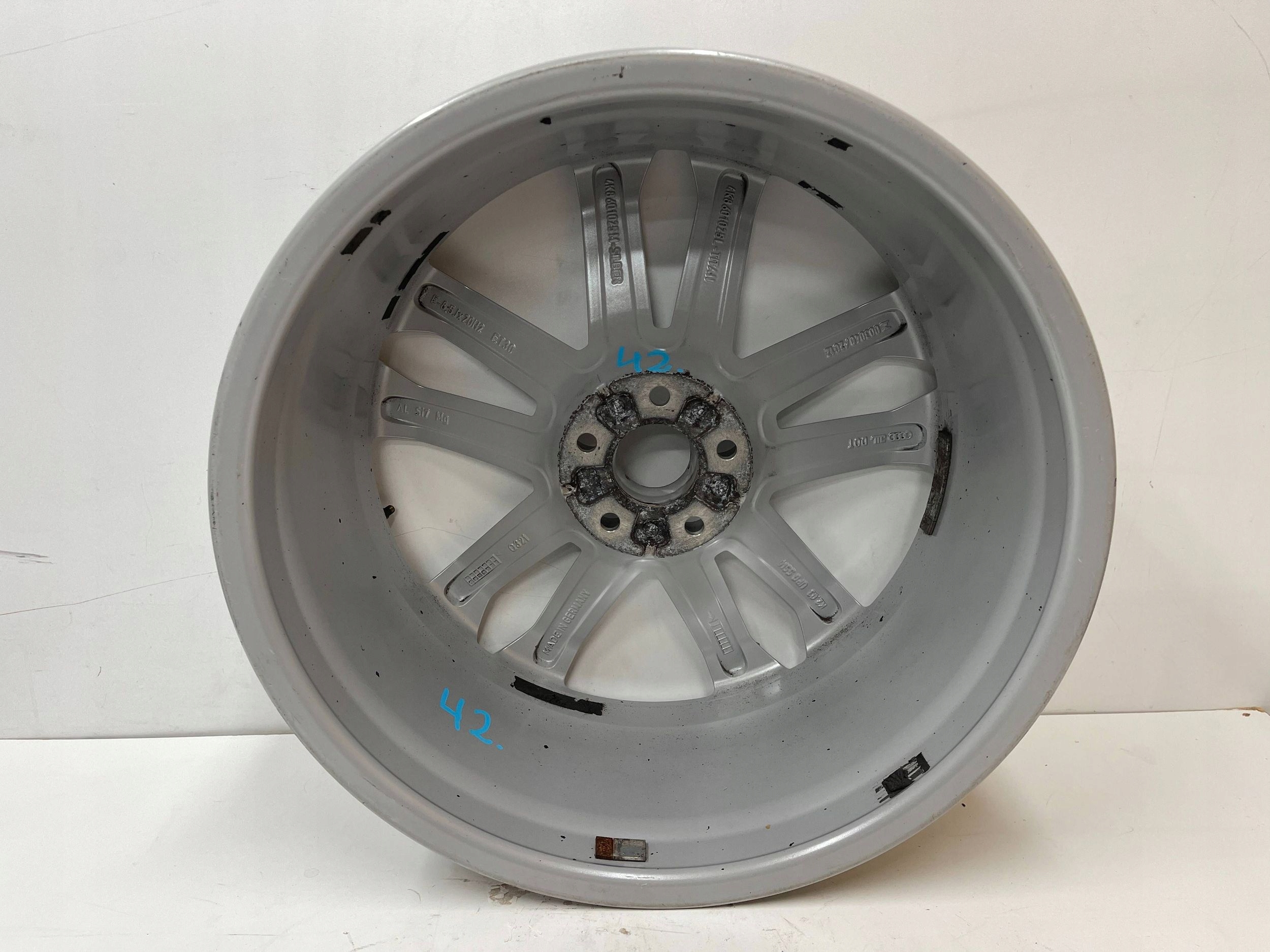 disk hliníkový 20'' Audi A7 A6 C8 4K8 8,5J ET30 4K8601025M