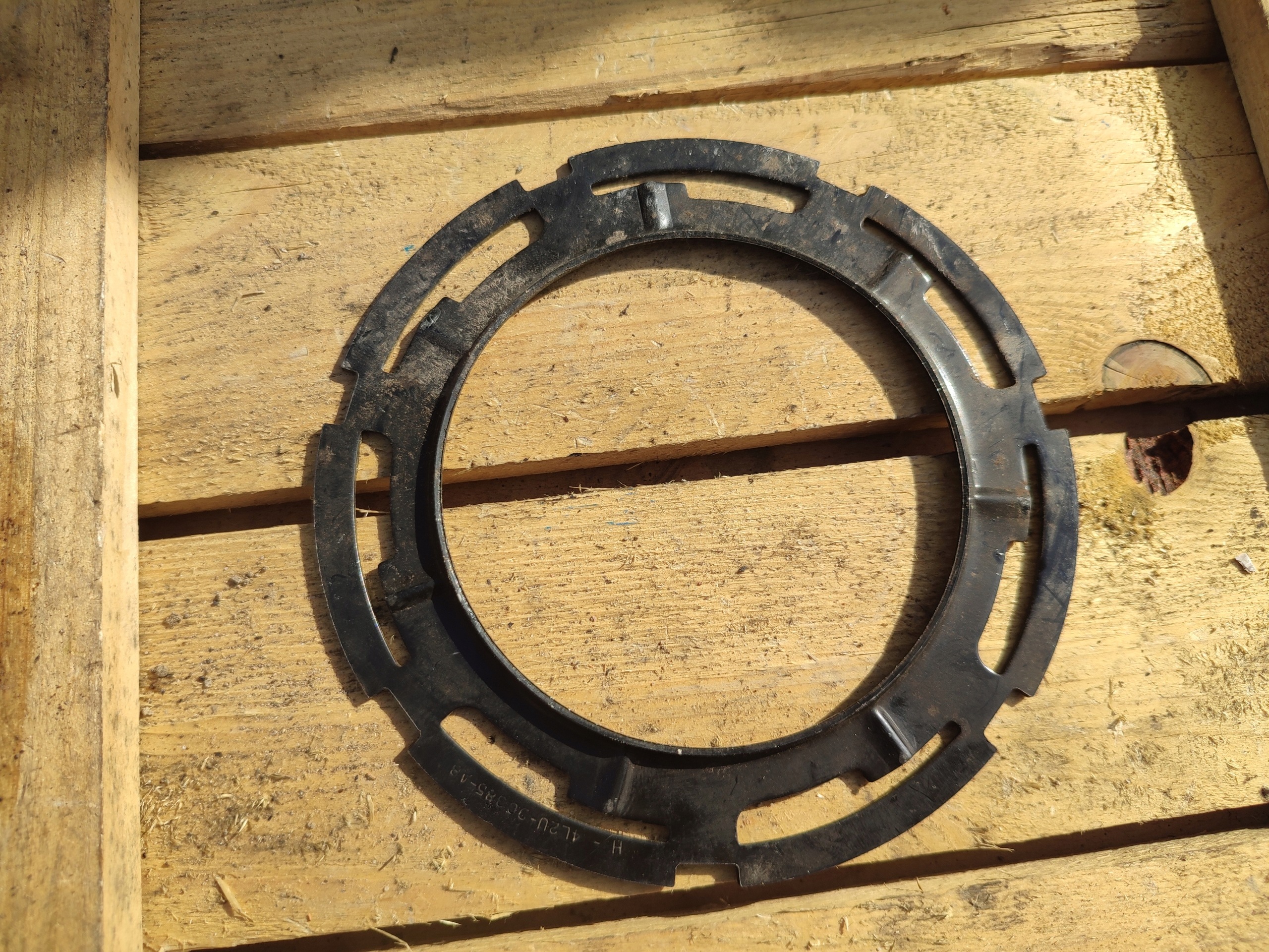 Écrou POMPY Carburant FORD TRANSIT CUSTOM 4L2U-9C385-AB