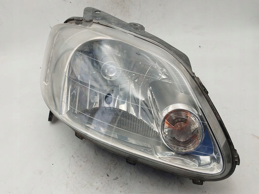 VW Fox light right front front