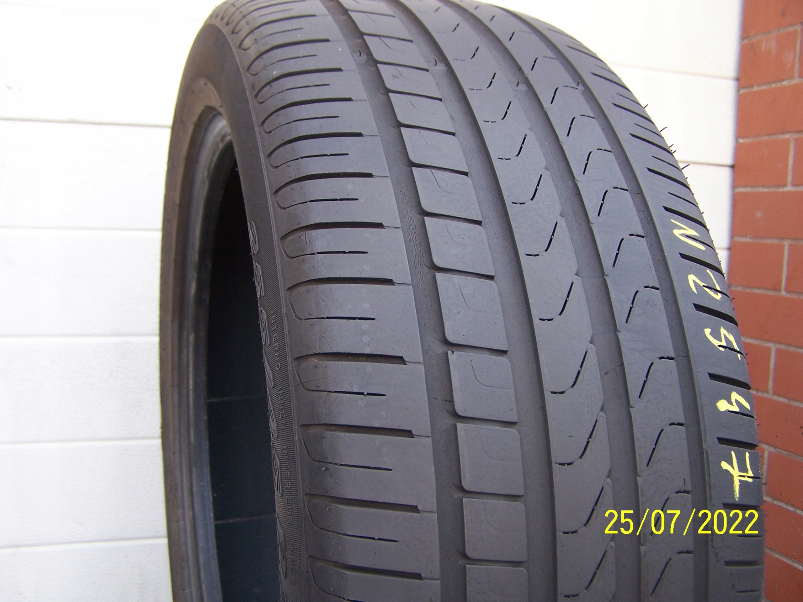 255/45R20 101W Pirelli Scorpion Verde Run Flat