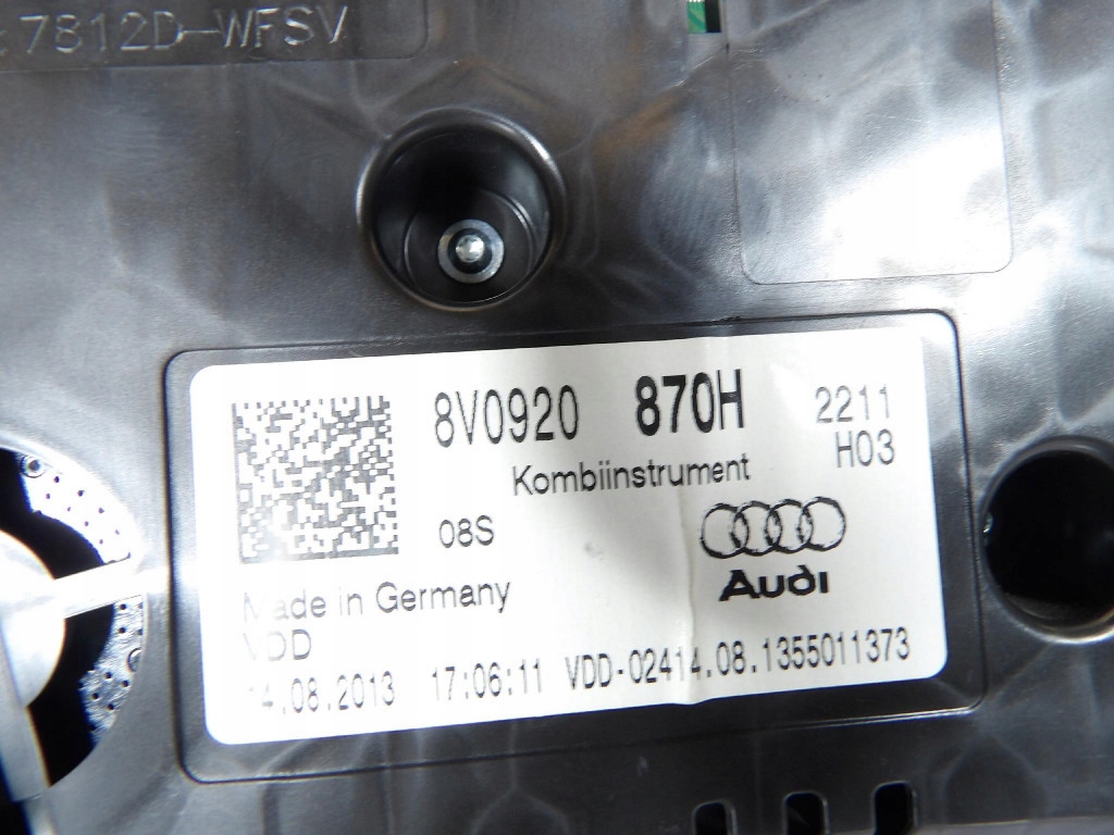 AUDI A3 8V 2.0TDI budíky 8V0920870H