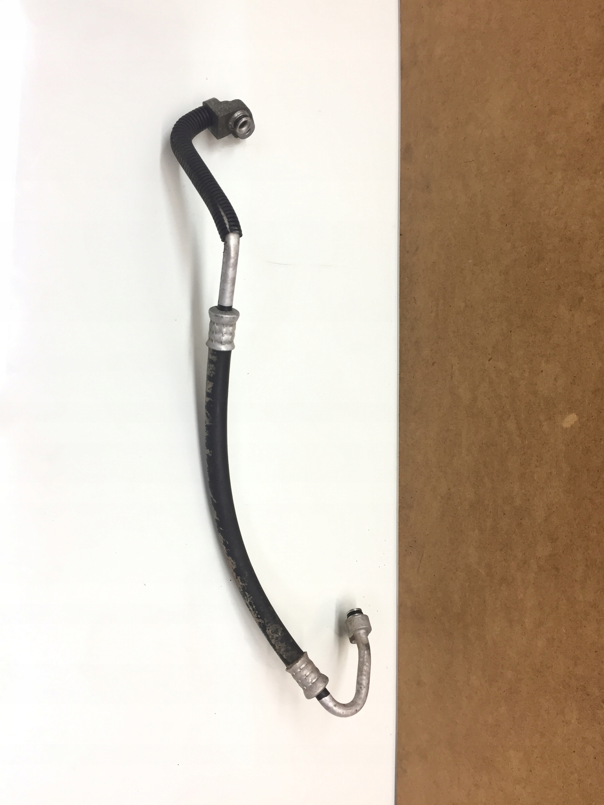 DAIHATSU TERIOS II 1 5 PRZEWOR RURKA KLIMATYZACJI