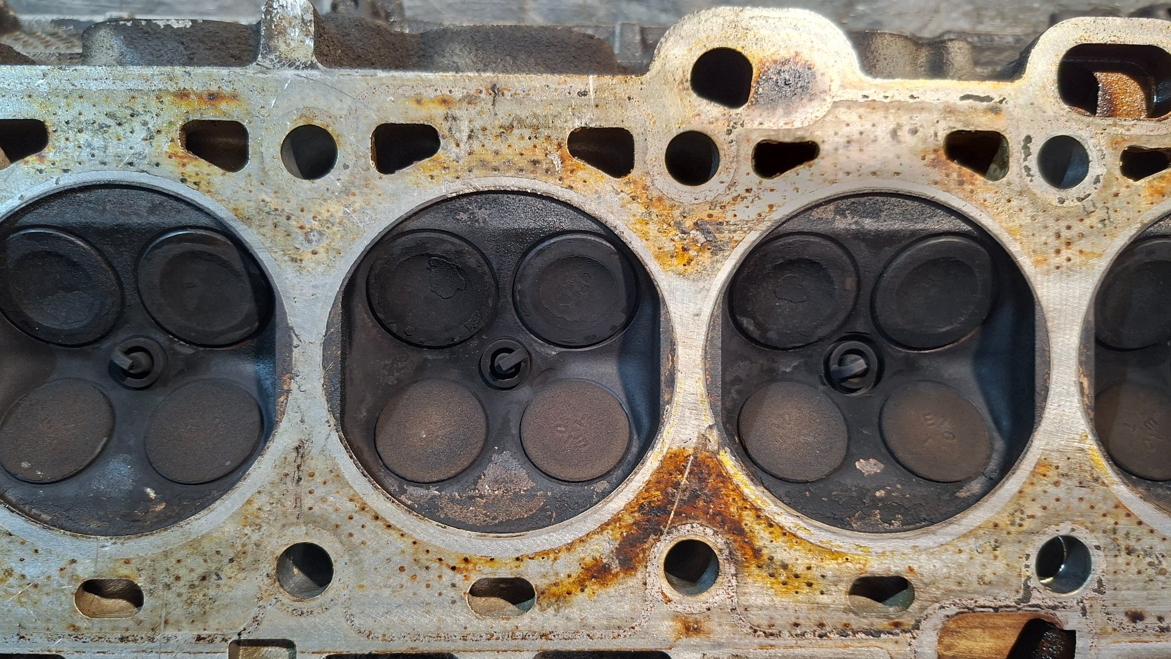 TESTATA VOLVO S60 2.0B 864254500