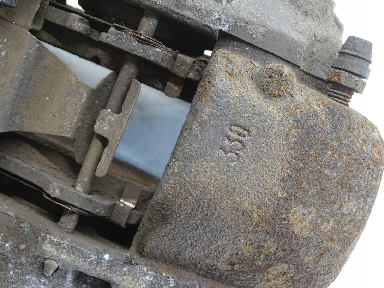 caliper brake right front front MERCEDES CLS W219 3.5