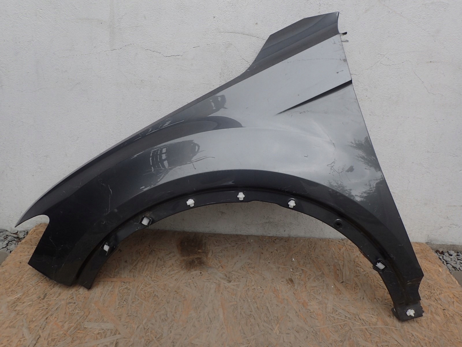 fender left front front VW T ROC 2GA 2018