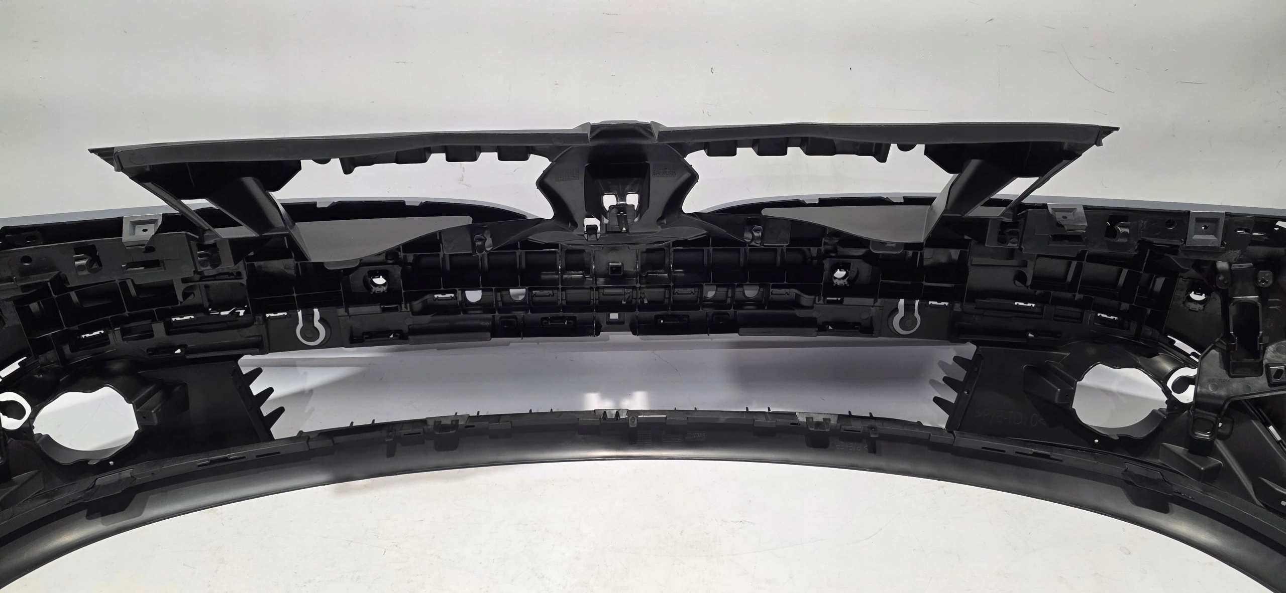 front bumper RENAULT ESPACE IV LIFT 12-14 4XPDC washers new 620222829R