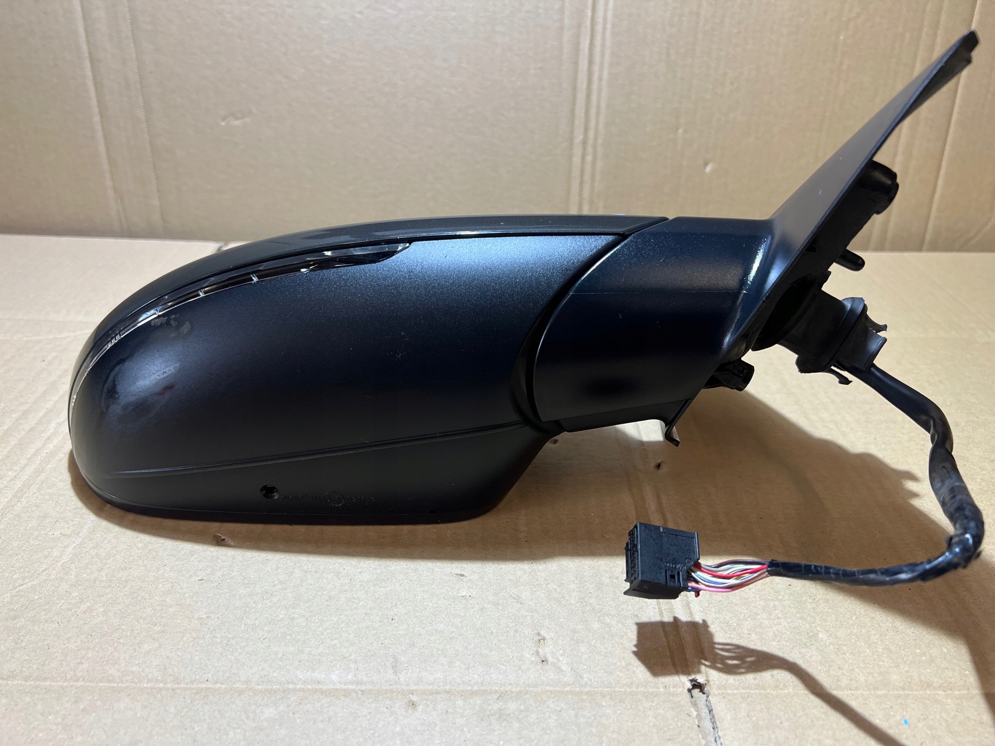 AUDI A6 C7 LX7U mirror right 12 PIN UK
