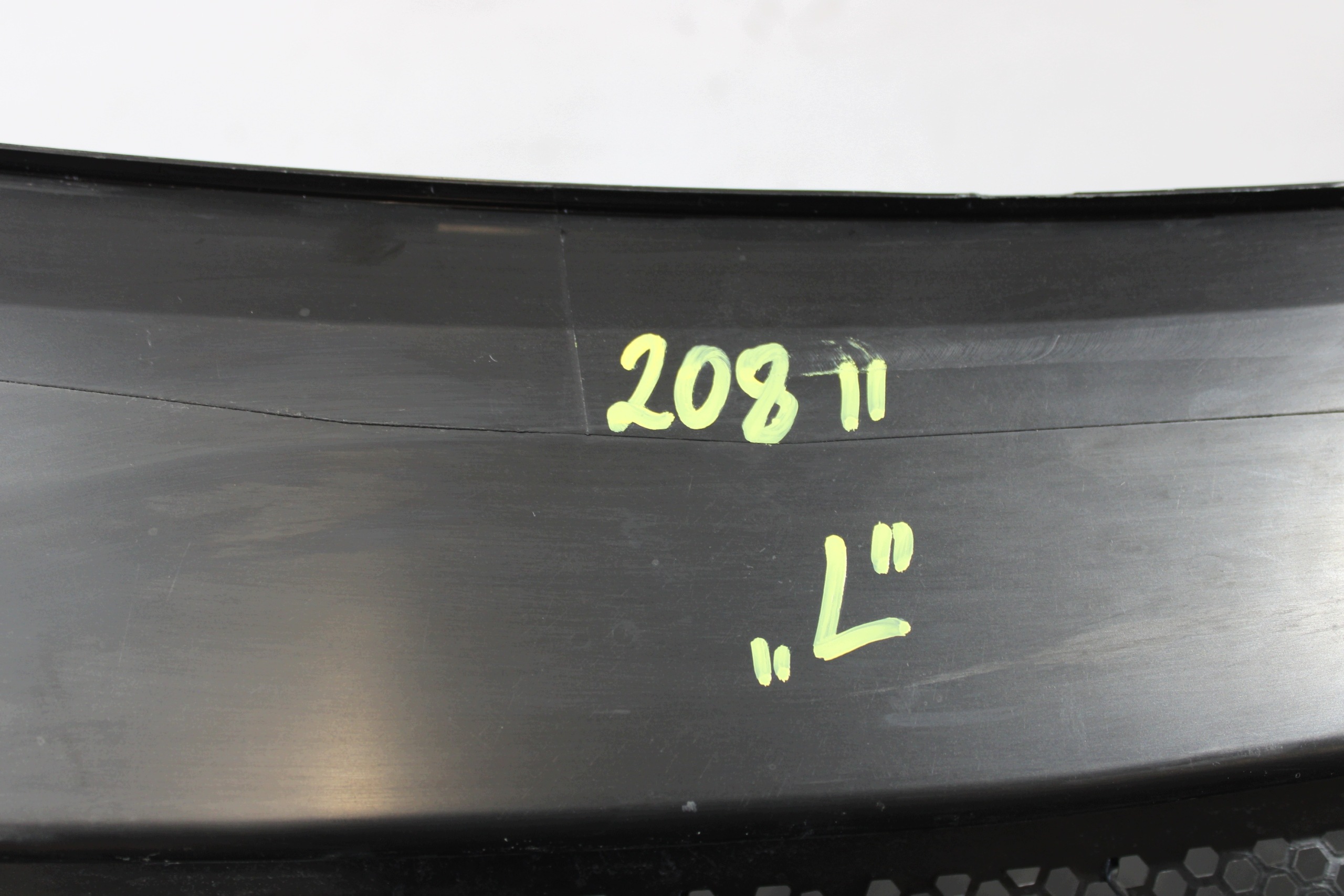 torpedo plastic left 9820794580 PEUGEOT 208 II 2 1.2 THP