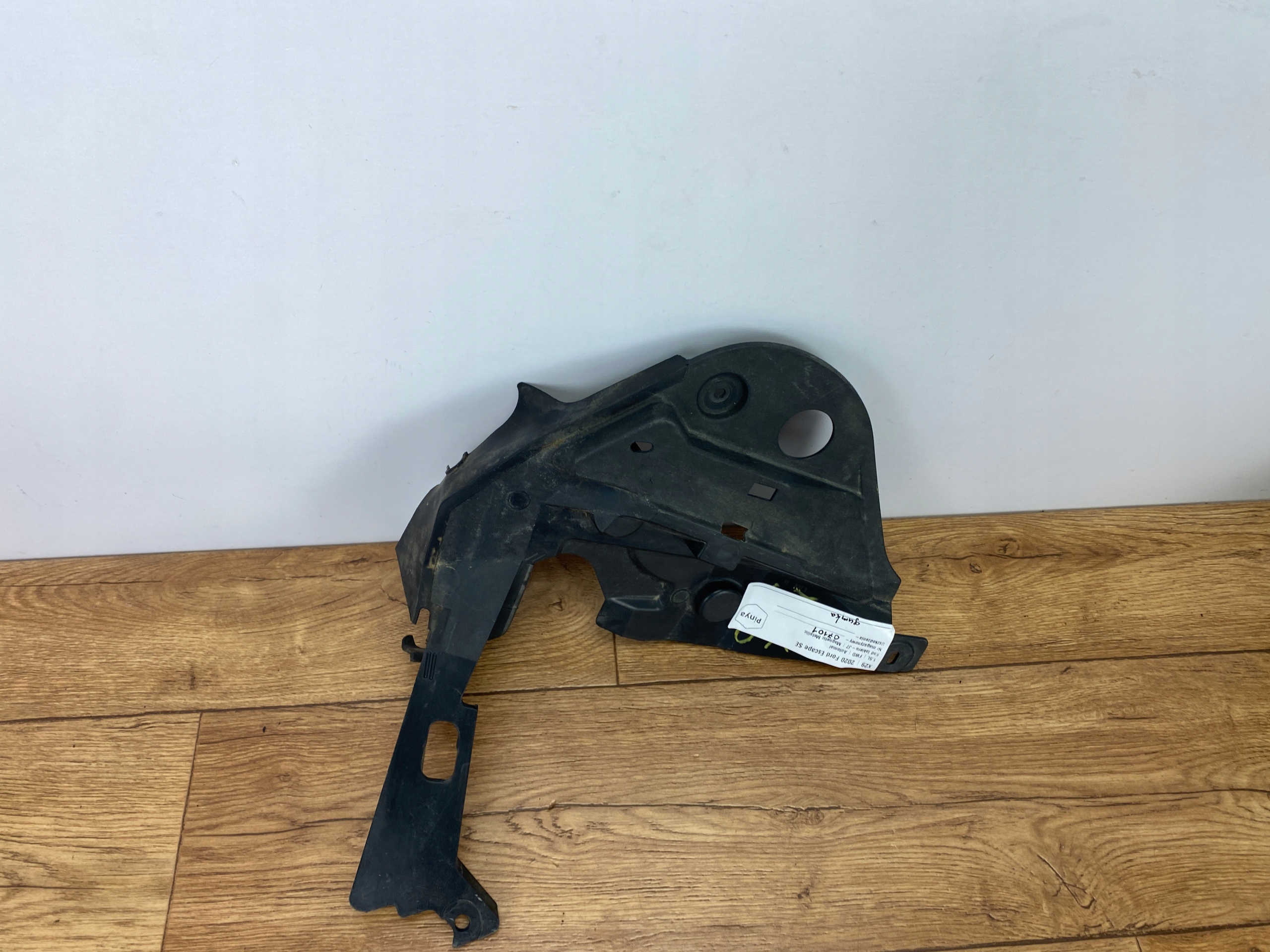 cover under the window left Ford Escape 2020+ Kuga MK3 USA