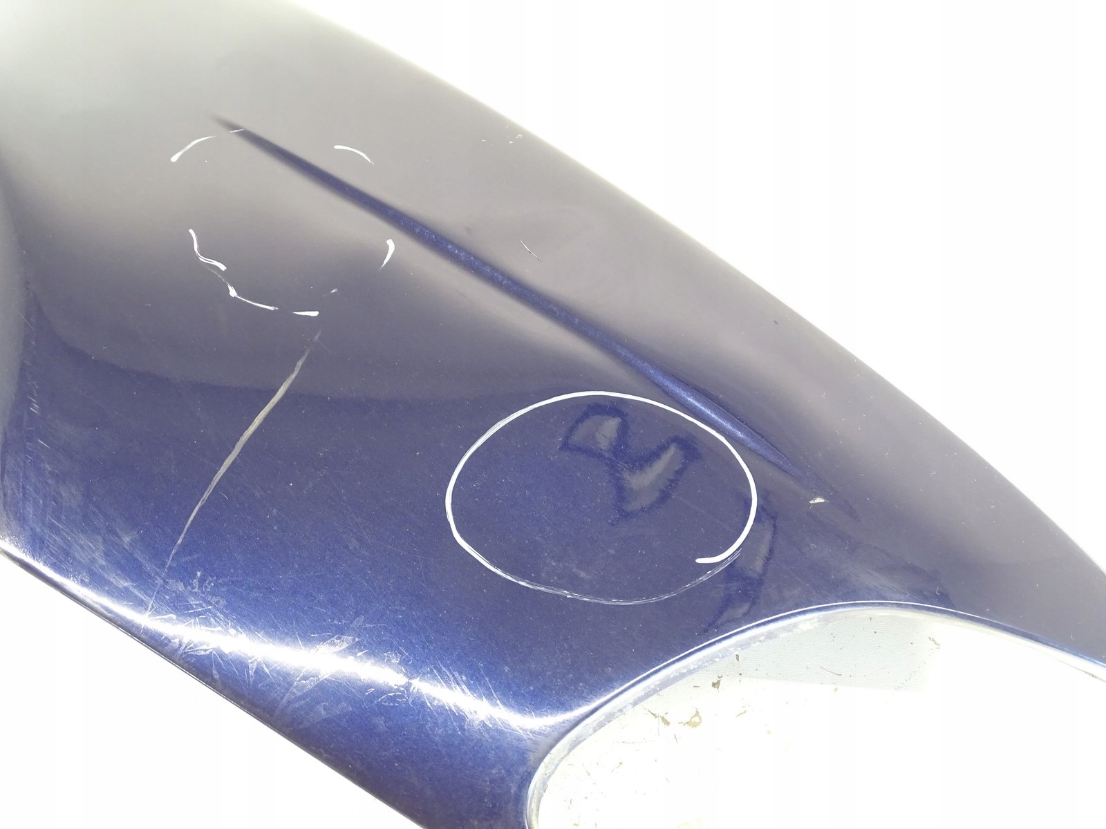 blatník pravý předek přední BMW 5 E39 LIFT 2001-2003