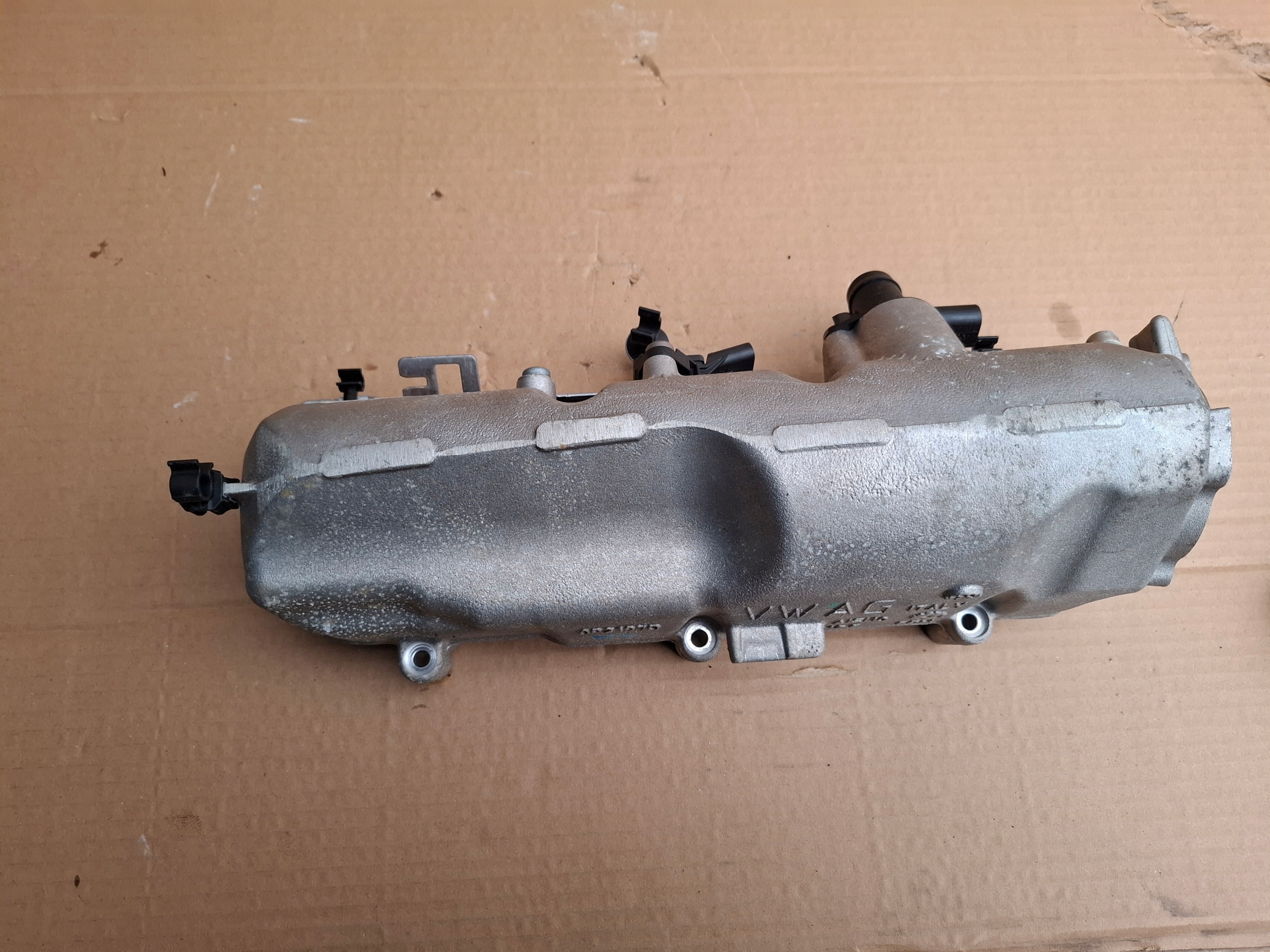 AUDI RS6 4K C8 4.0 TFSI 23r intake manifold 0P2129712F