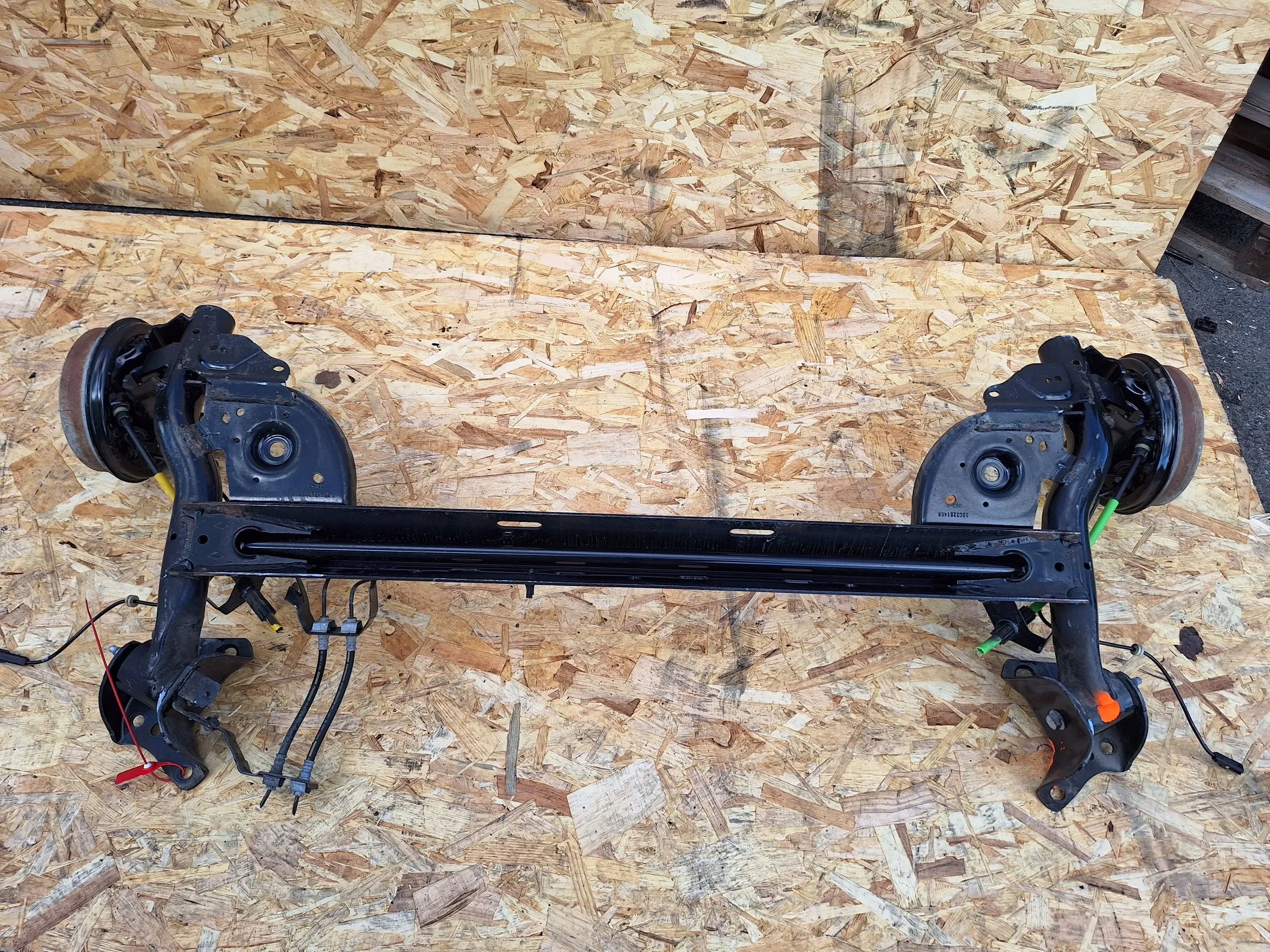 axis rear part RENAULT CLIO IV 12-19