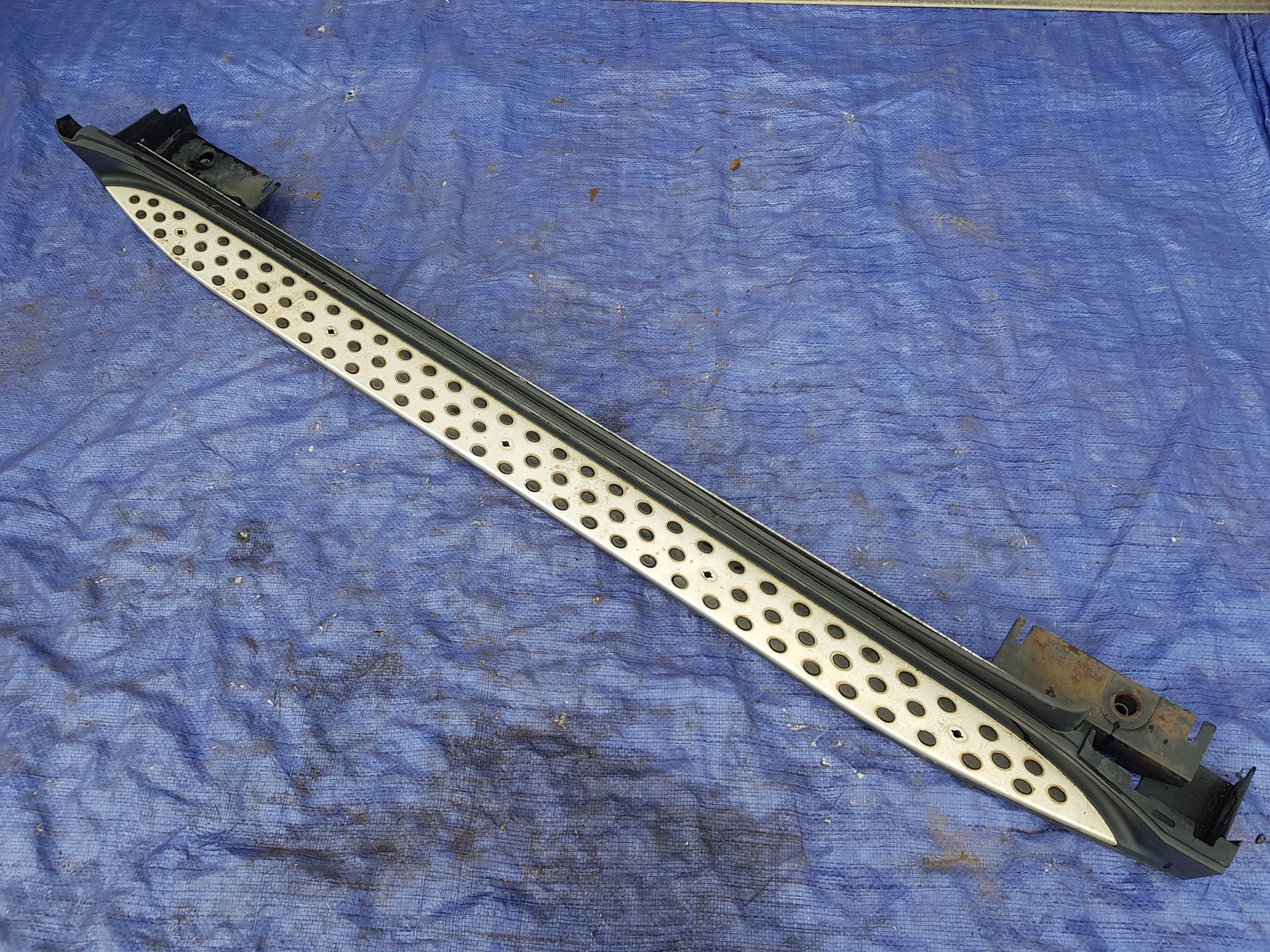 right threshold MERCEDES ML W164 cap moulding STOPIEN