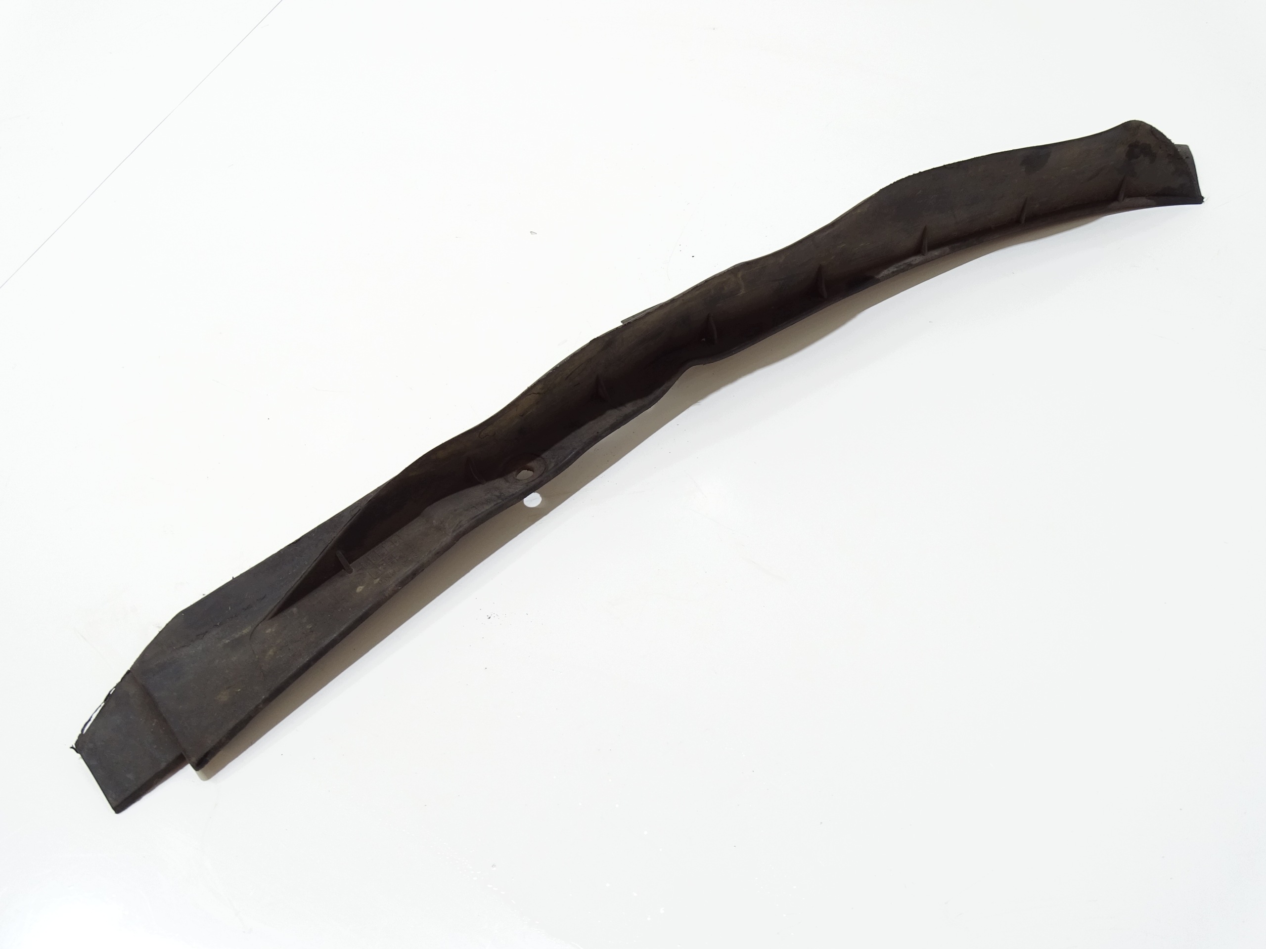 accessories lower of a bumper BMW E90 7892697