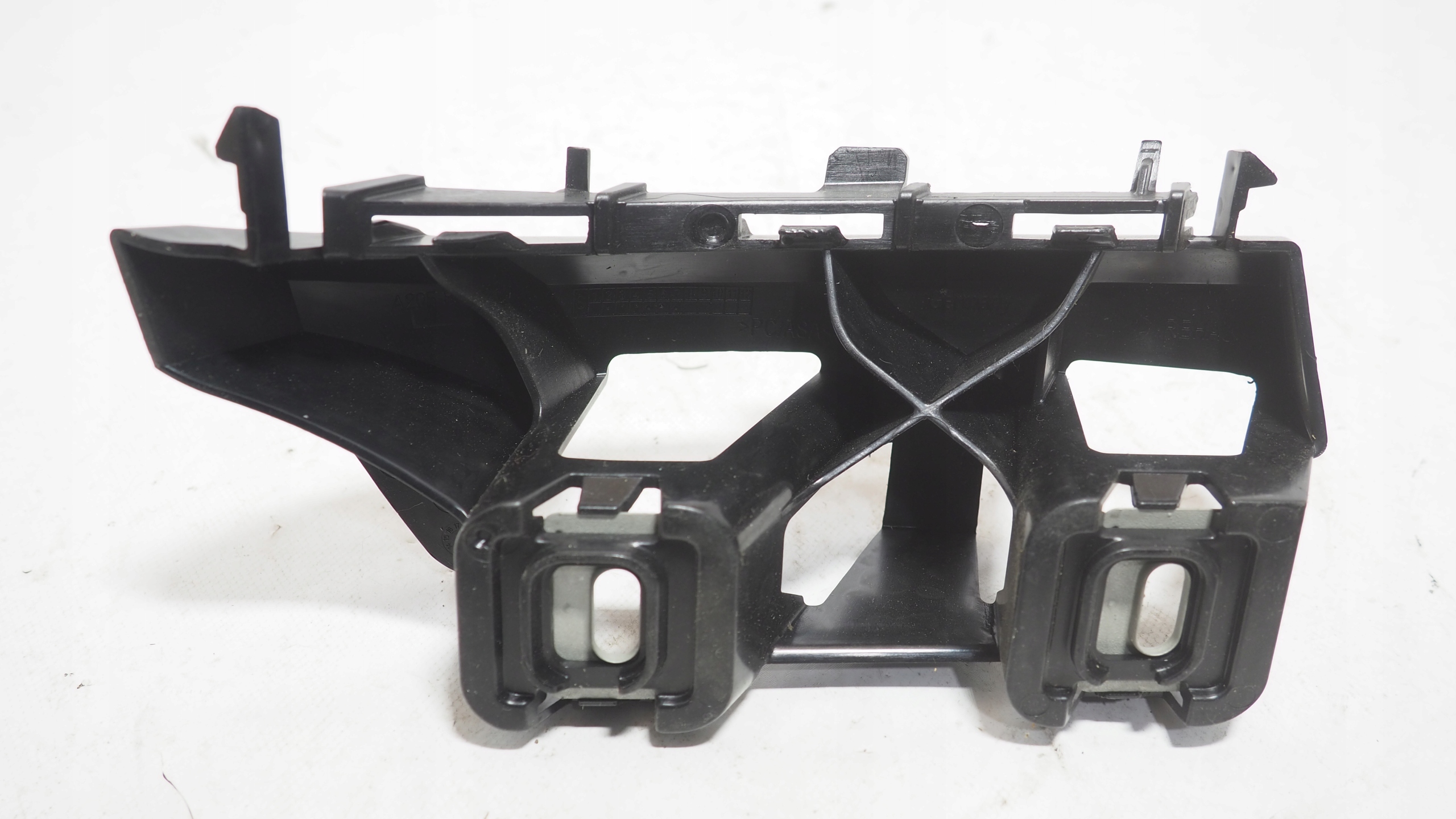 Mercedes C Klasa W205 bumper bracket right rear part A2058852065