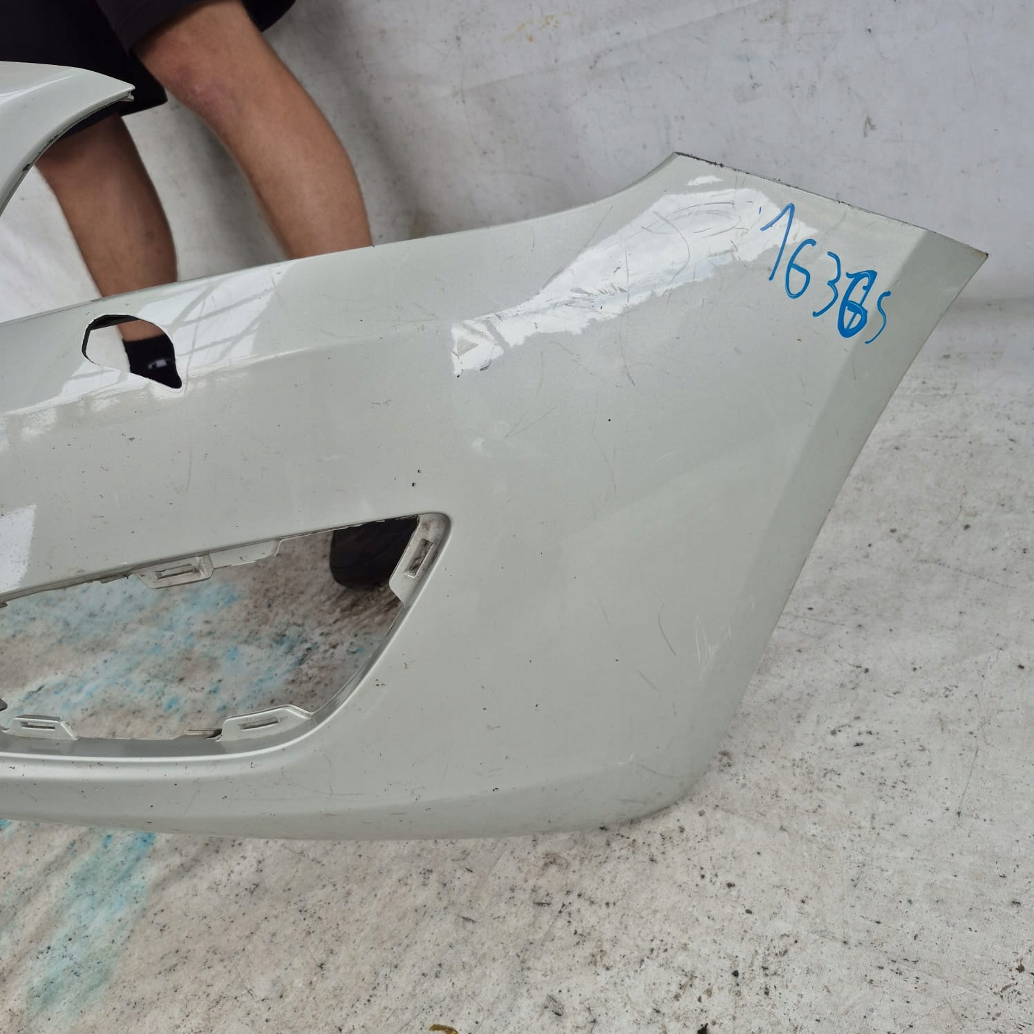VOLVO V60 and 1 S60 II 2 10-13 bumper front front washer