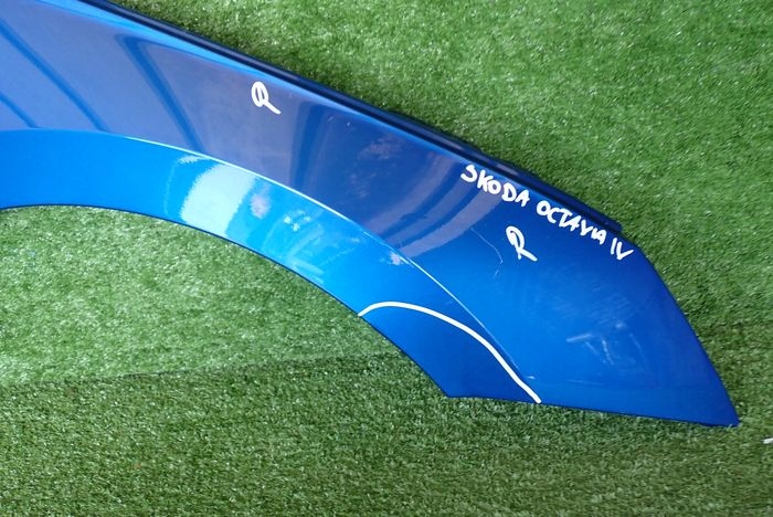 SKODA OCTAVIA IV fender right front front