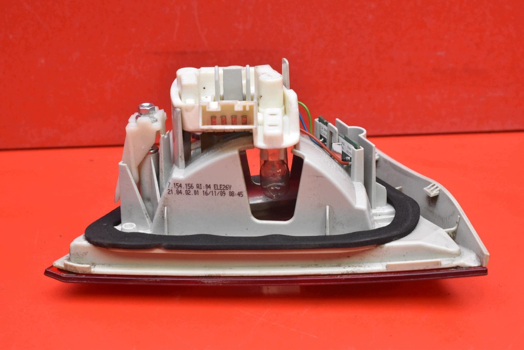 light right rear part rear 7154156 BMW E90 LIFT 08-13