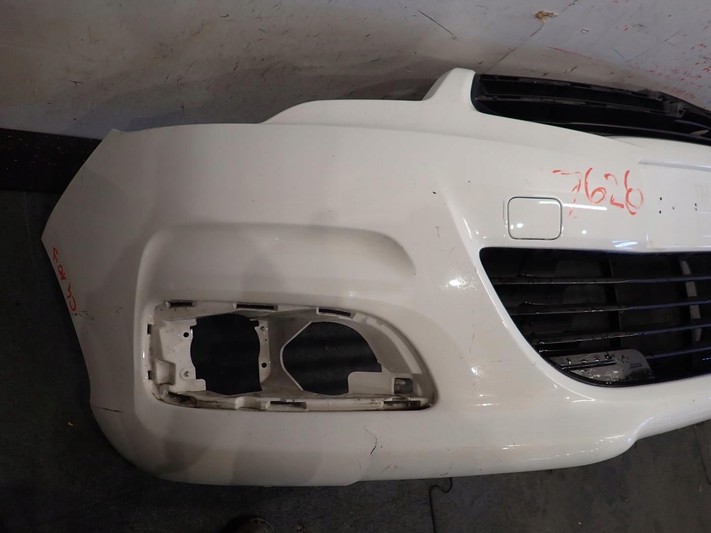 bumper front front CITROEN C4 II 2010- 9676285080