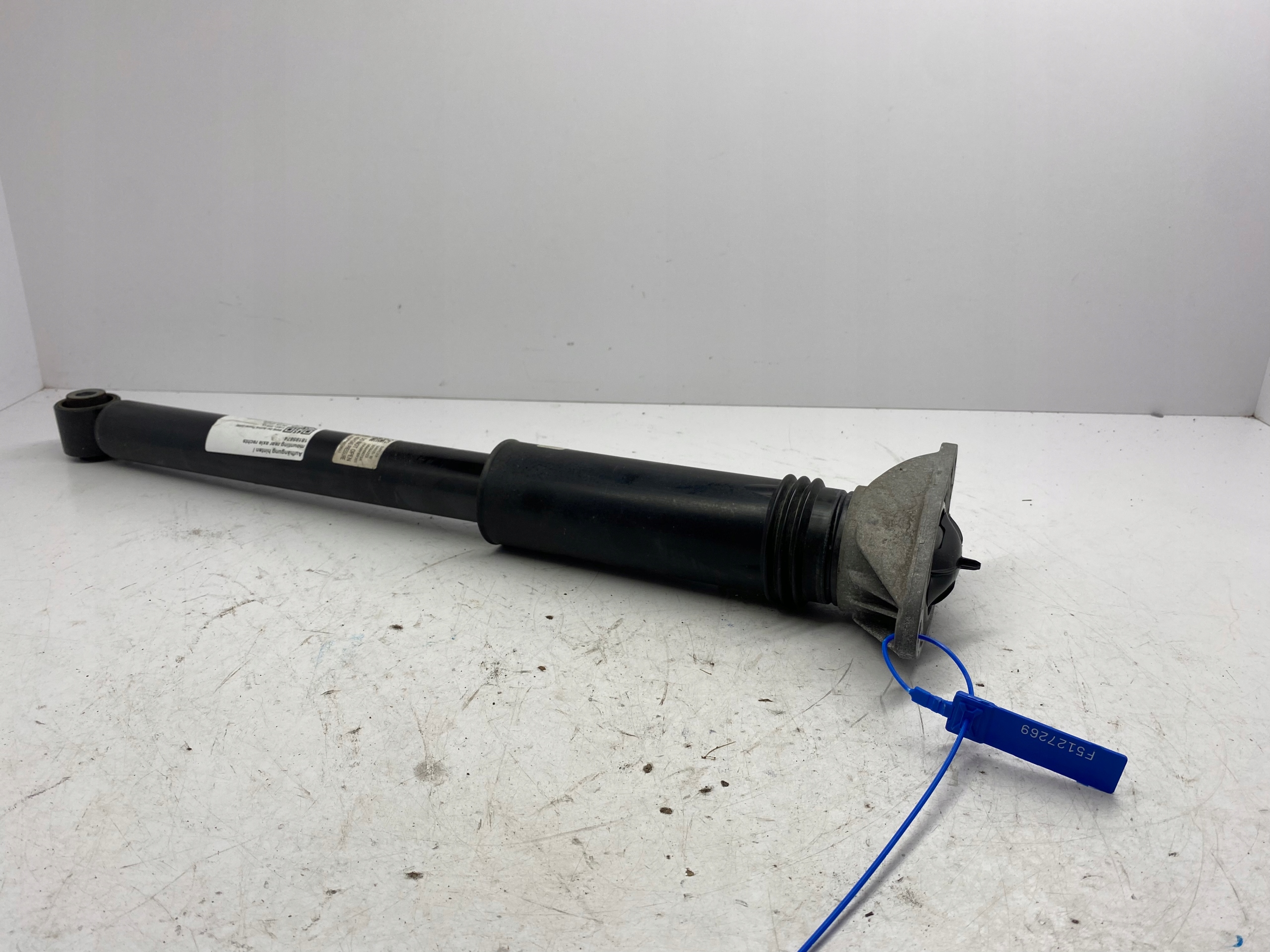 BMW 2 U06 shock absorber rear right 149415-10