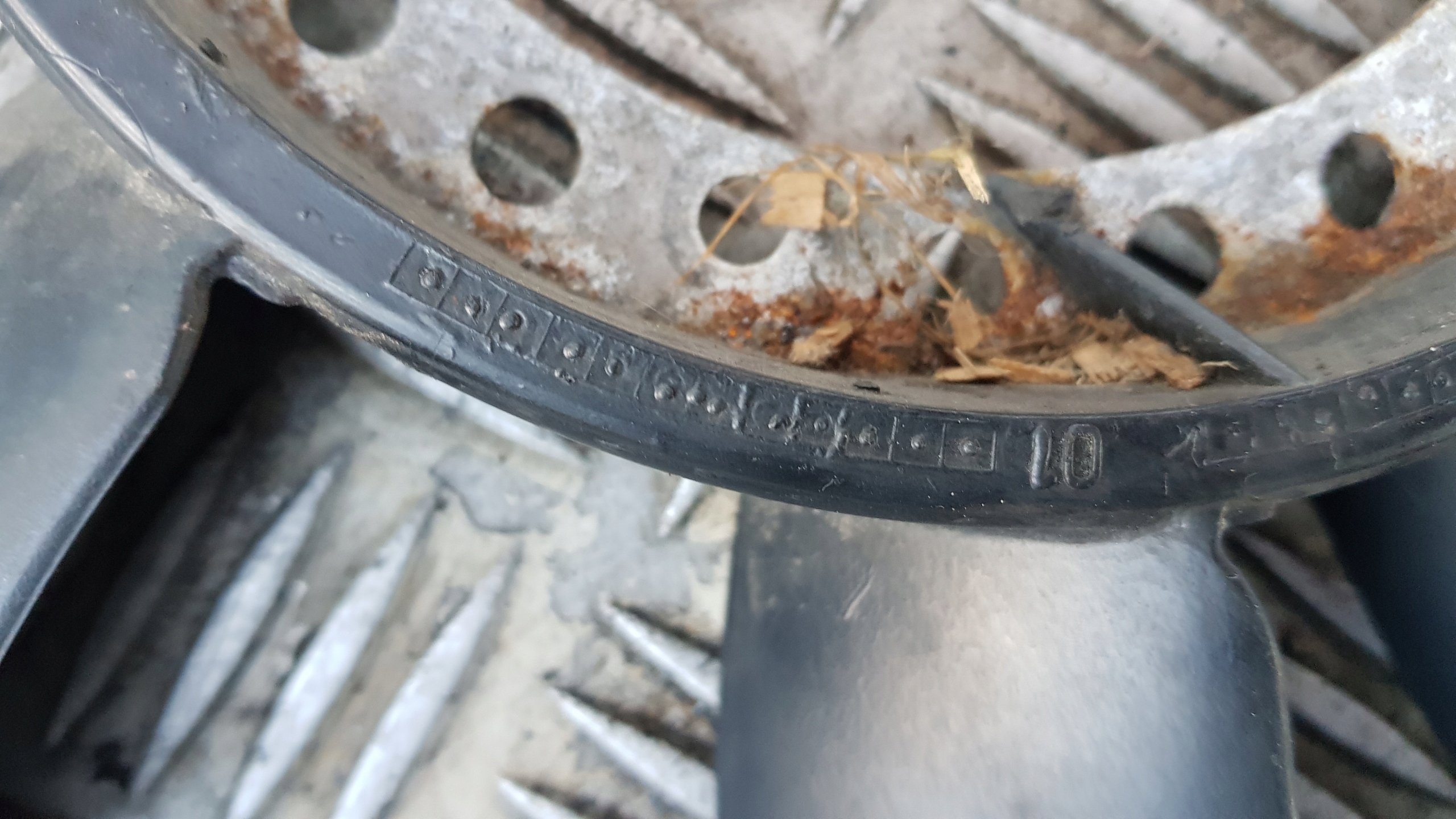AUDI A4 B6 1.9 TDI lüfter WISCO WISKOZY 058121301B