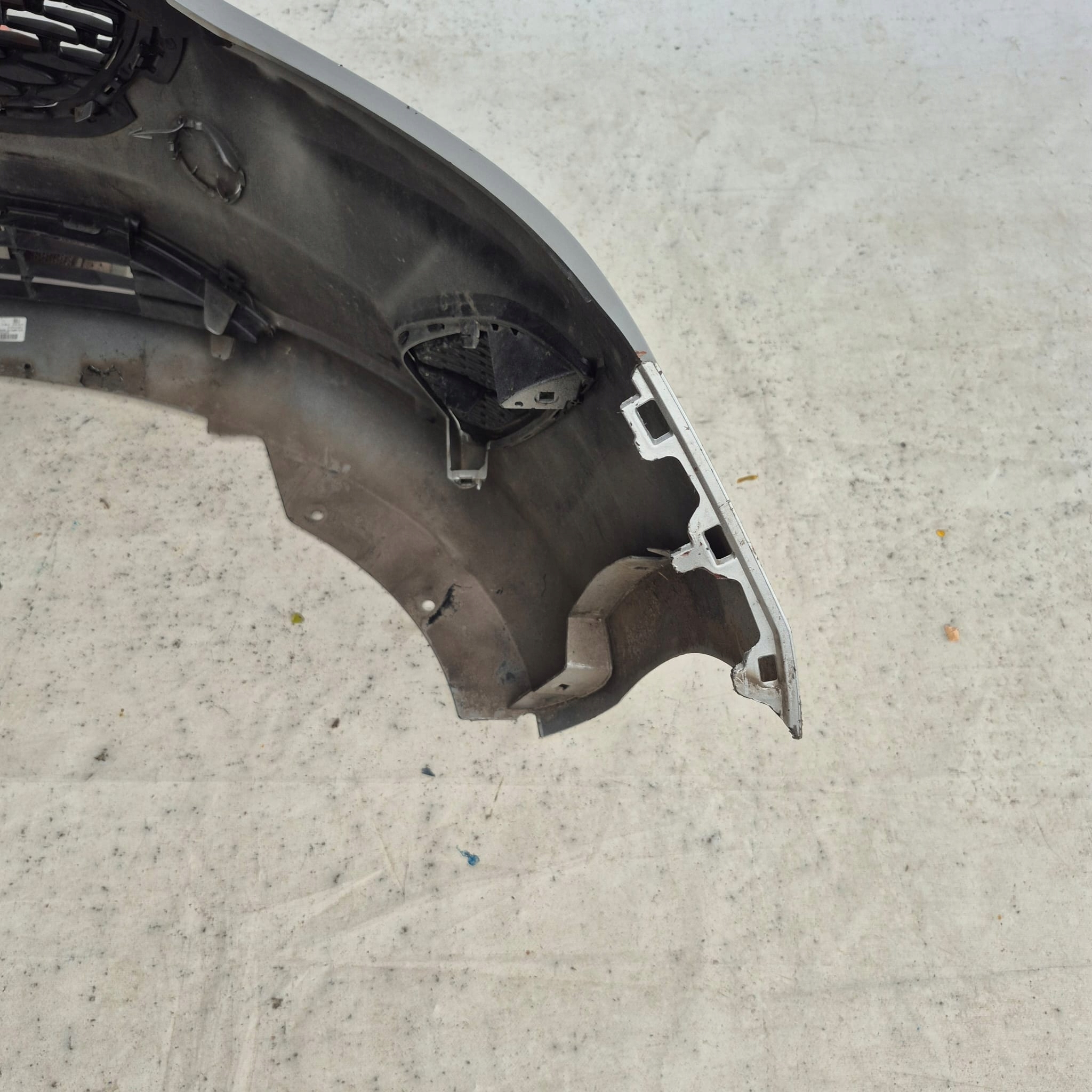 FORD FIESTA VIII 8 MK8 16-21 bumper front front