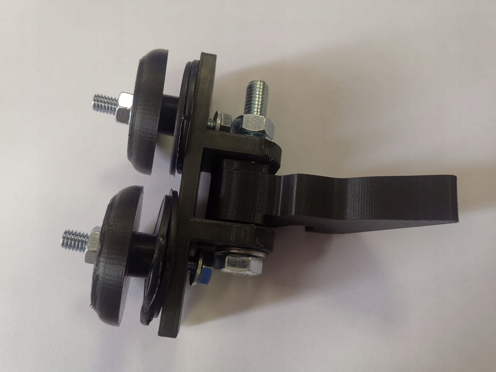 Zamknięcie zatrzask szyby tylnej Massey Ferguson