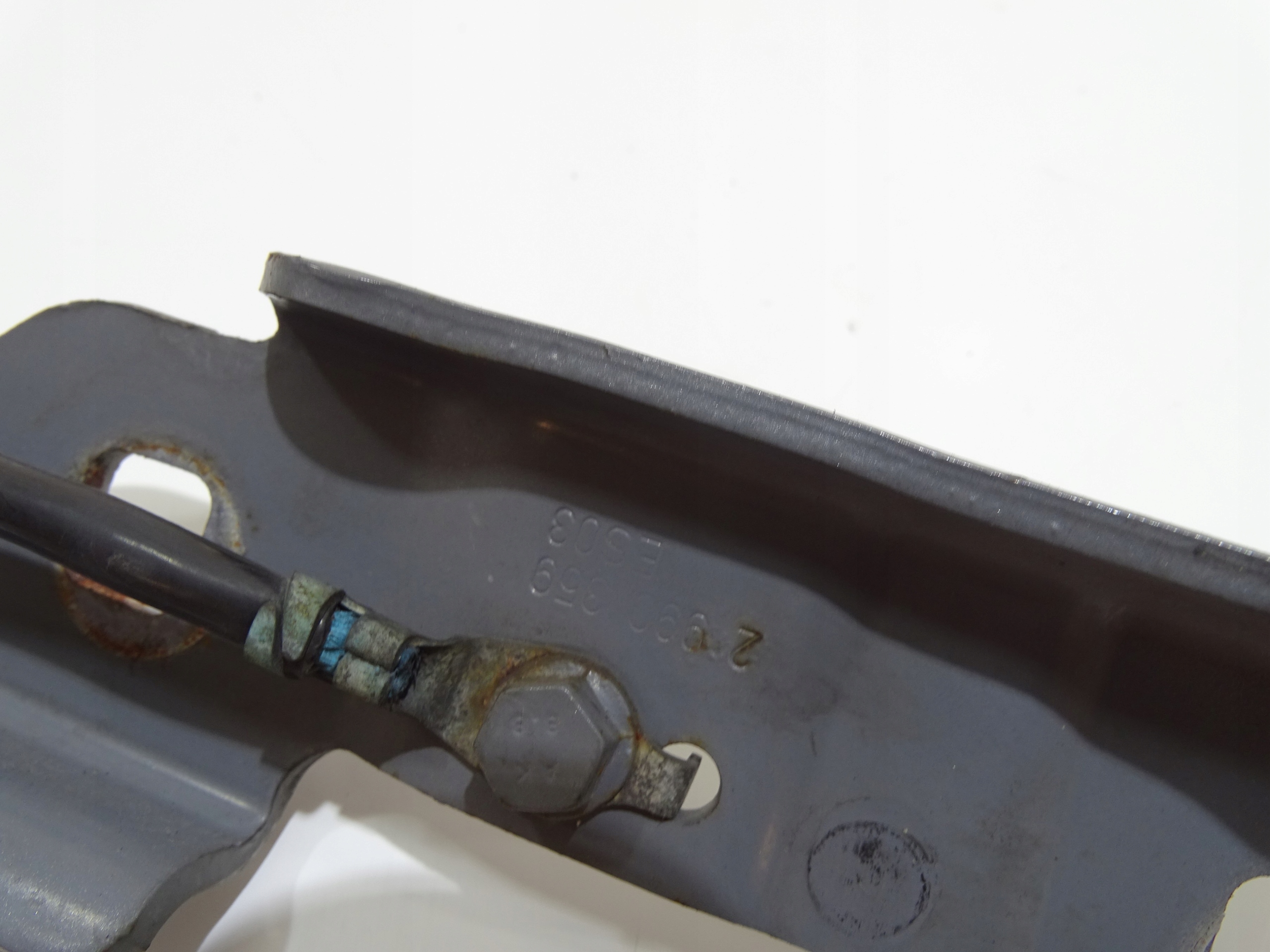 hinge bonnets right front BMW X1 E84 OE 2990359 A52