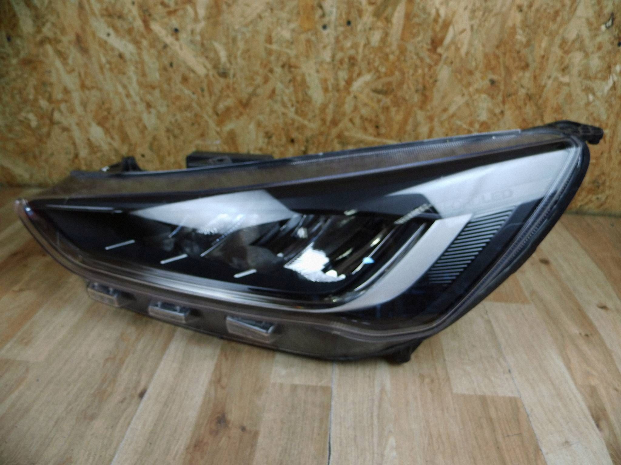 Ford Focus IV MK4 2022-2025 LIFT light left front front left
