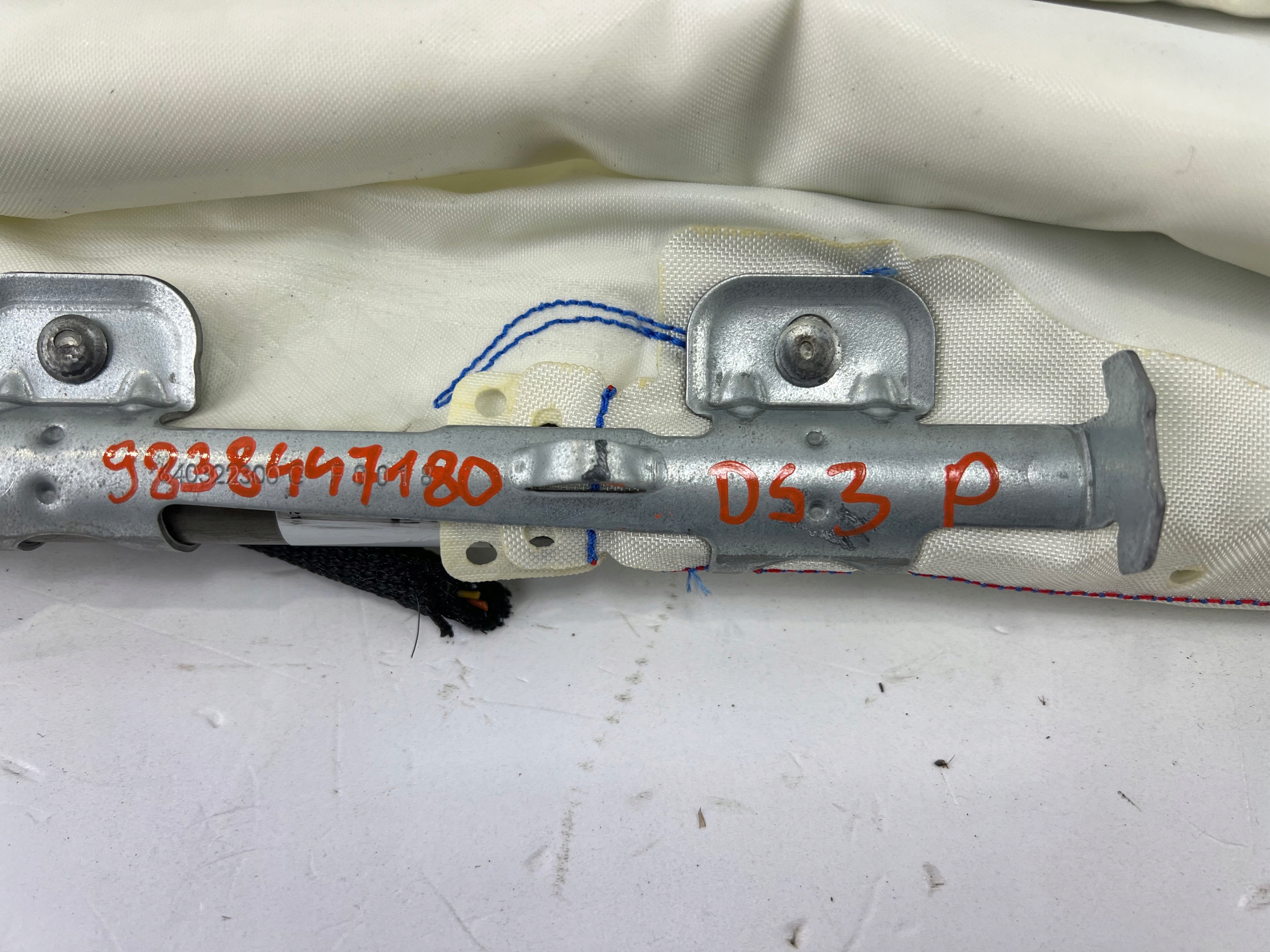 Dachvorhang Airbag rechts CITROEN DS3 CROSSBACK 9838447180