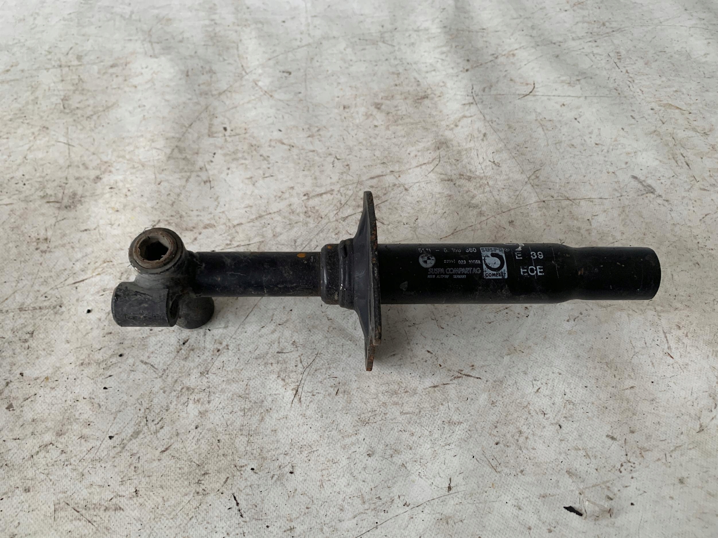 # beam tip right front BMW E39 8159360