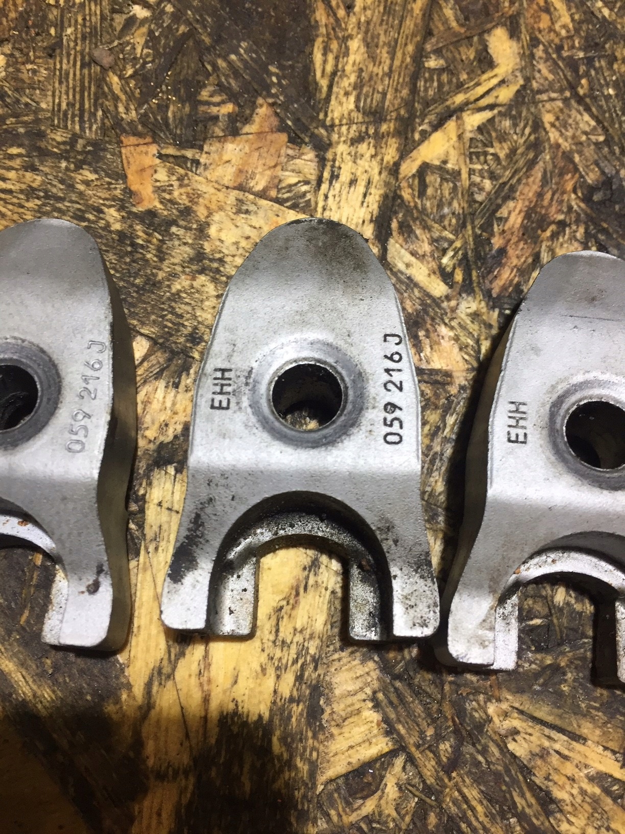 AUDI A4 A5 A6 A7 A8 Halter Halter einspritz 3,0 TDI 059216J