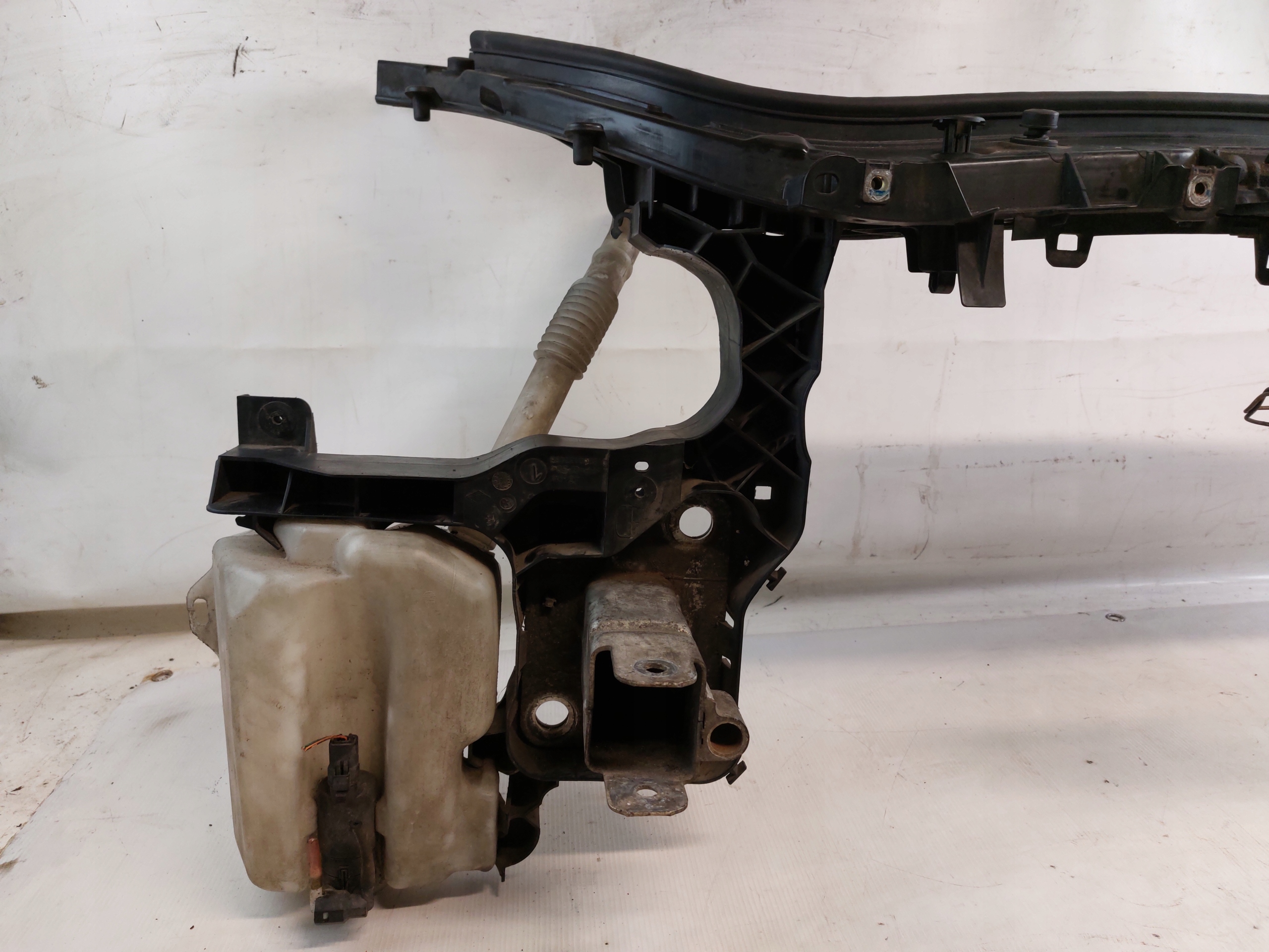 support panel for radiators pillar RENAULT SCENIC II 1.9DCI