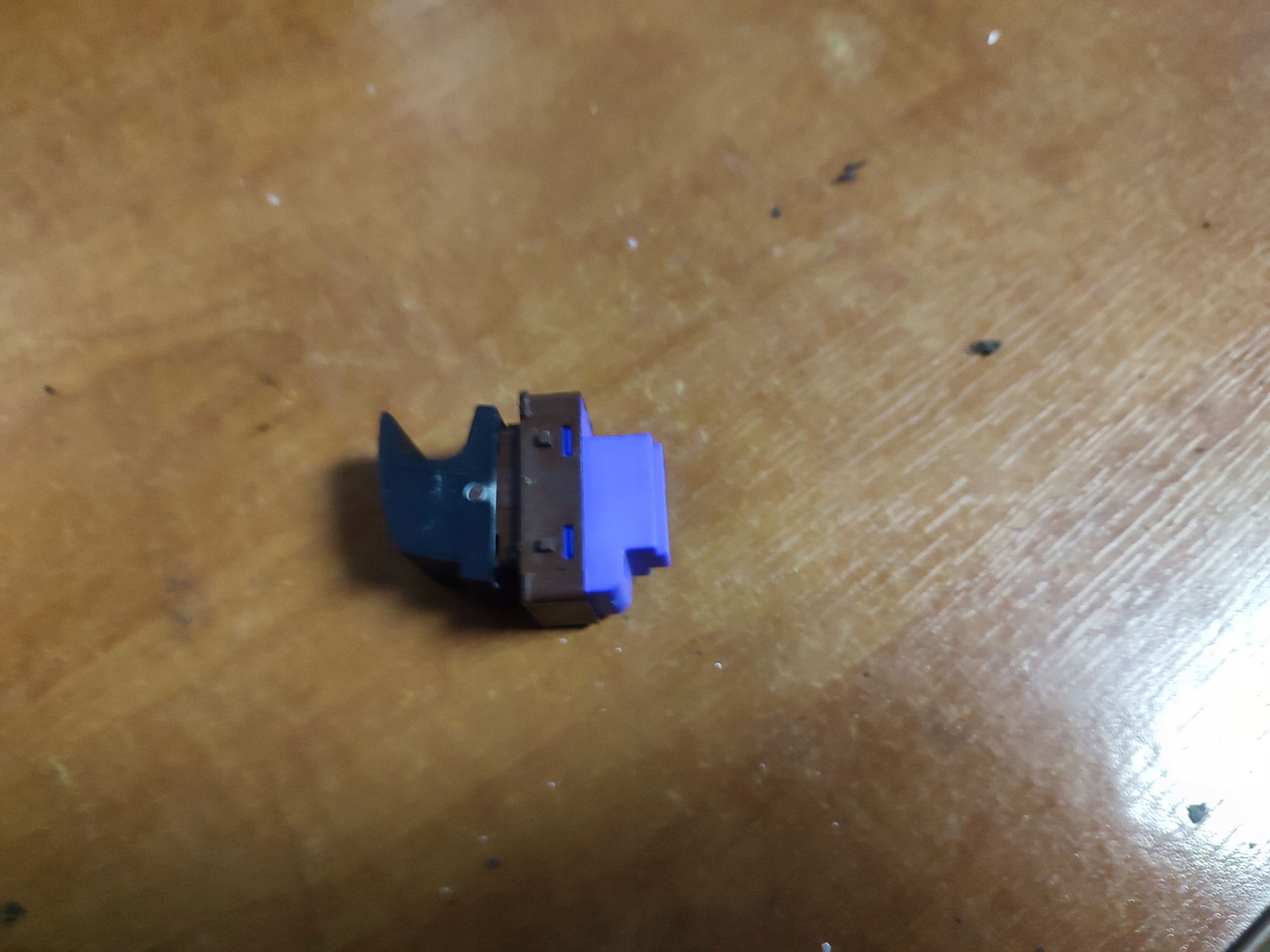Schalter Schalter heckklappe VW PASSAT B7 3AA959831