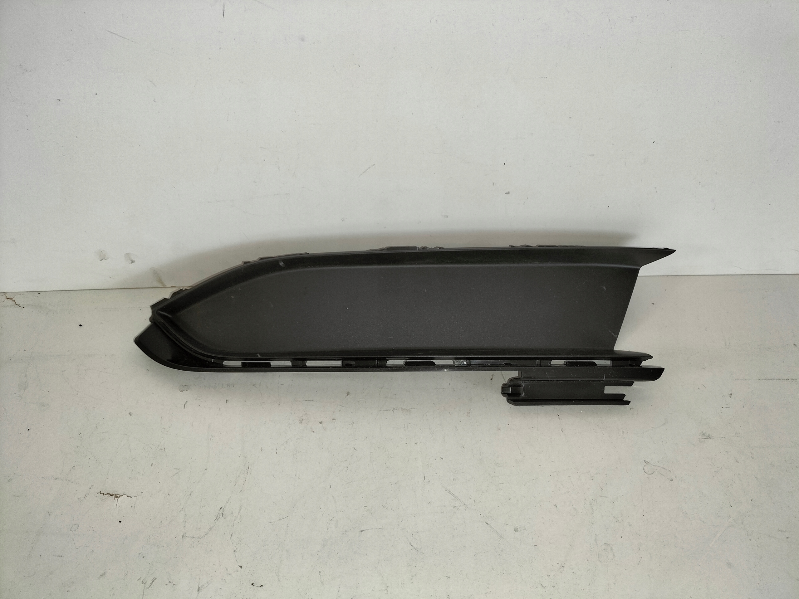 grille grid of a bumper front left AUDI Q6 85H 24