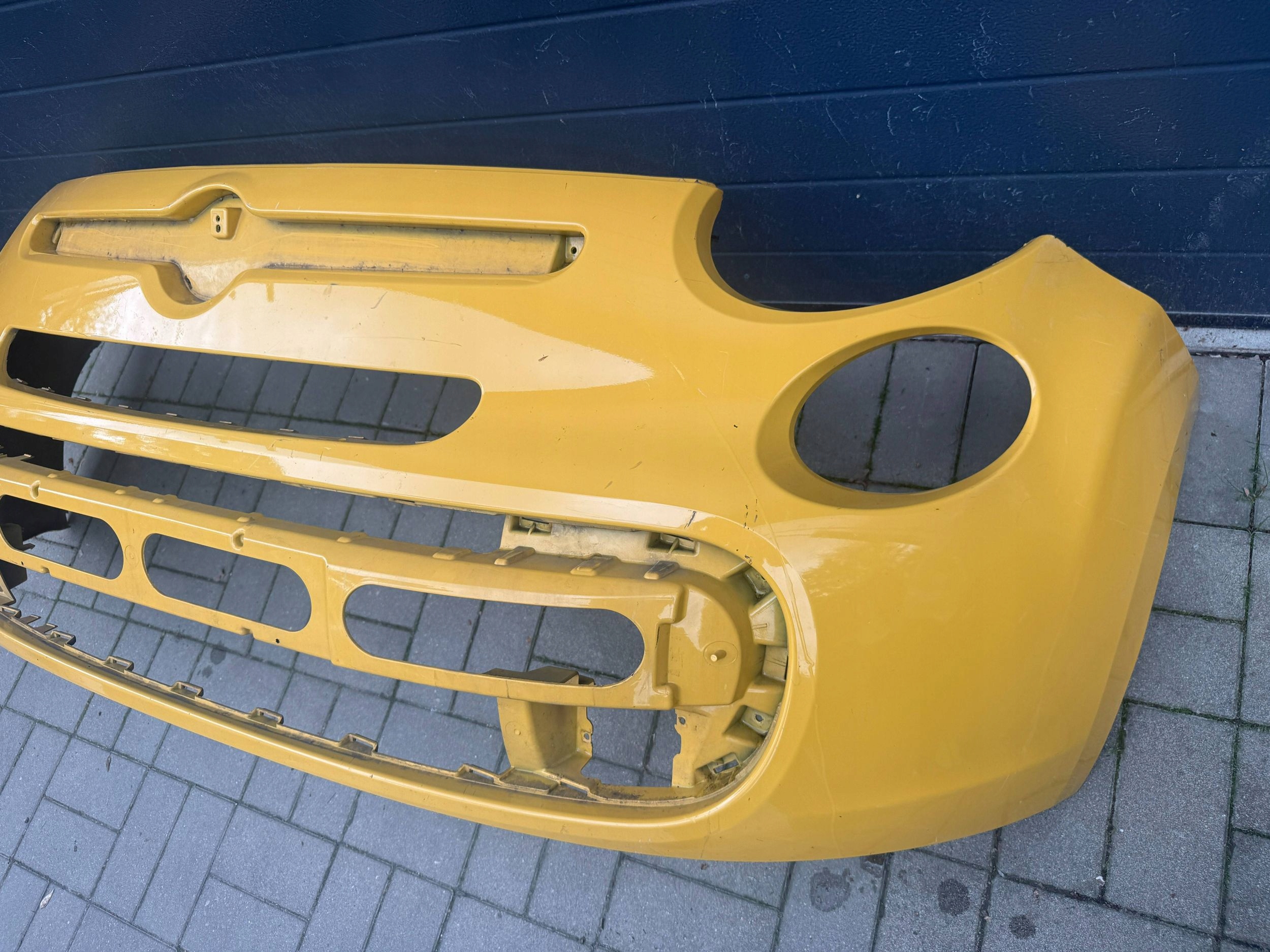 FIAT 500L 2012- bumper front front