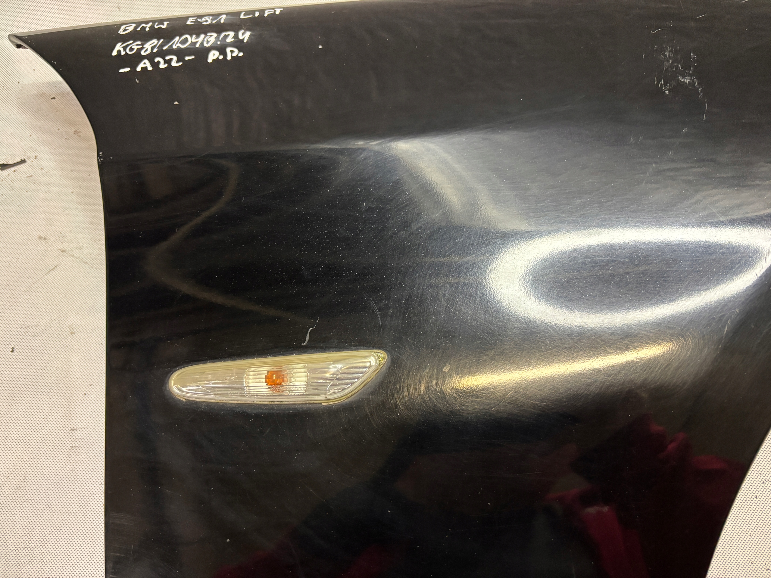 fender right front BMW E91 lift k: 668/9 Schwarz 2