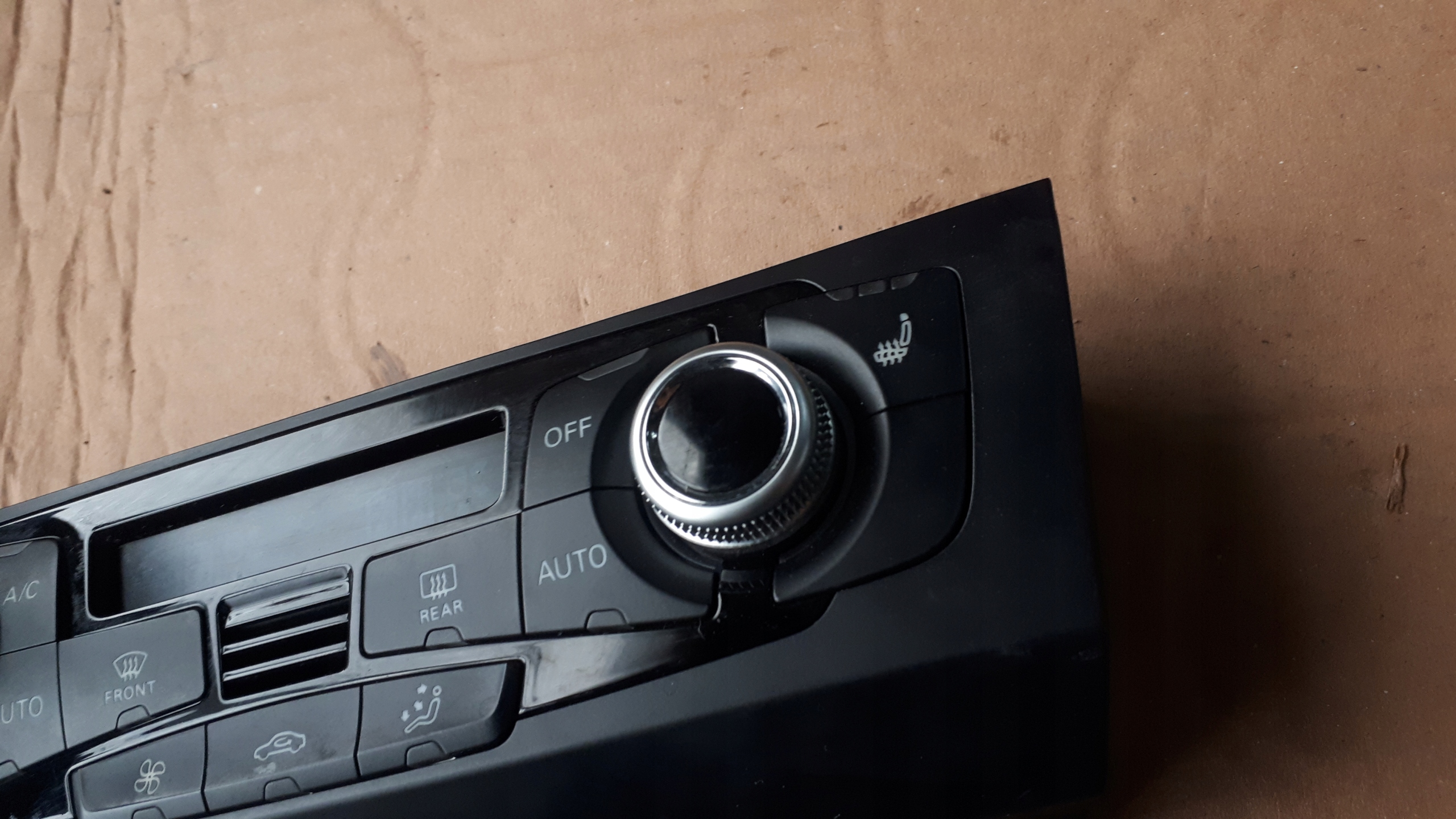 SQ5 8R Q5 PANEL BOCCHETTE KLIMATRONIK 8R1820043AQ