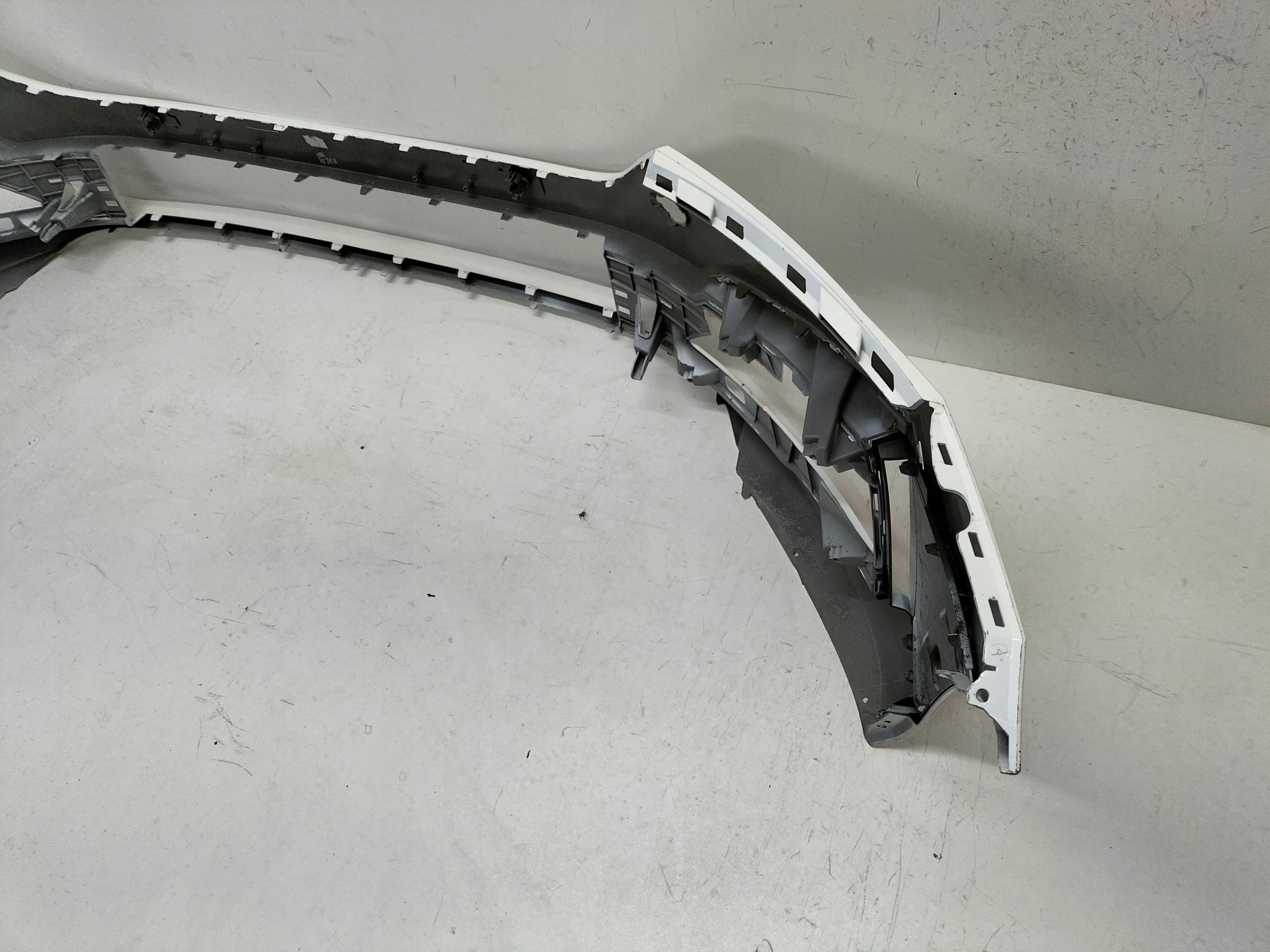 Frontstoßstange vorne SKODA OCTAVIA 4 IV 19