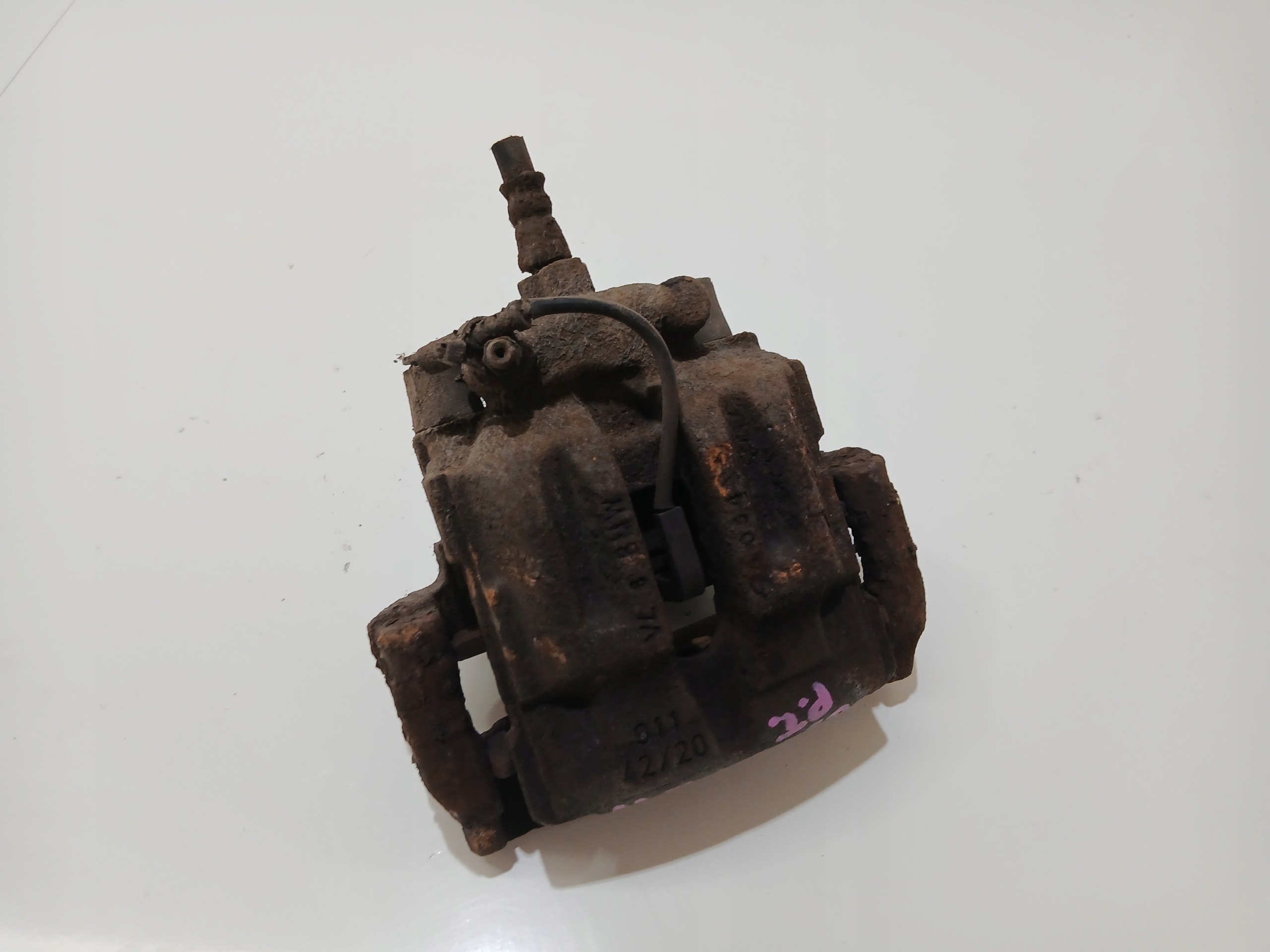 caliper brake right rear part BMW E90 E91 N47 42/20 (24235586)